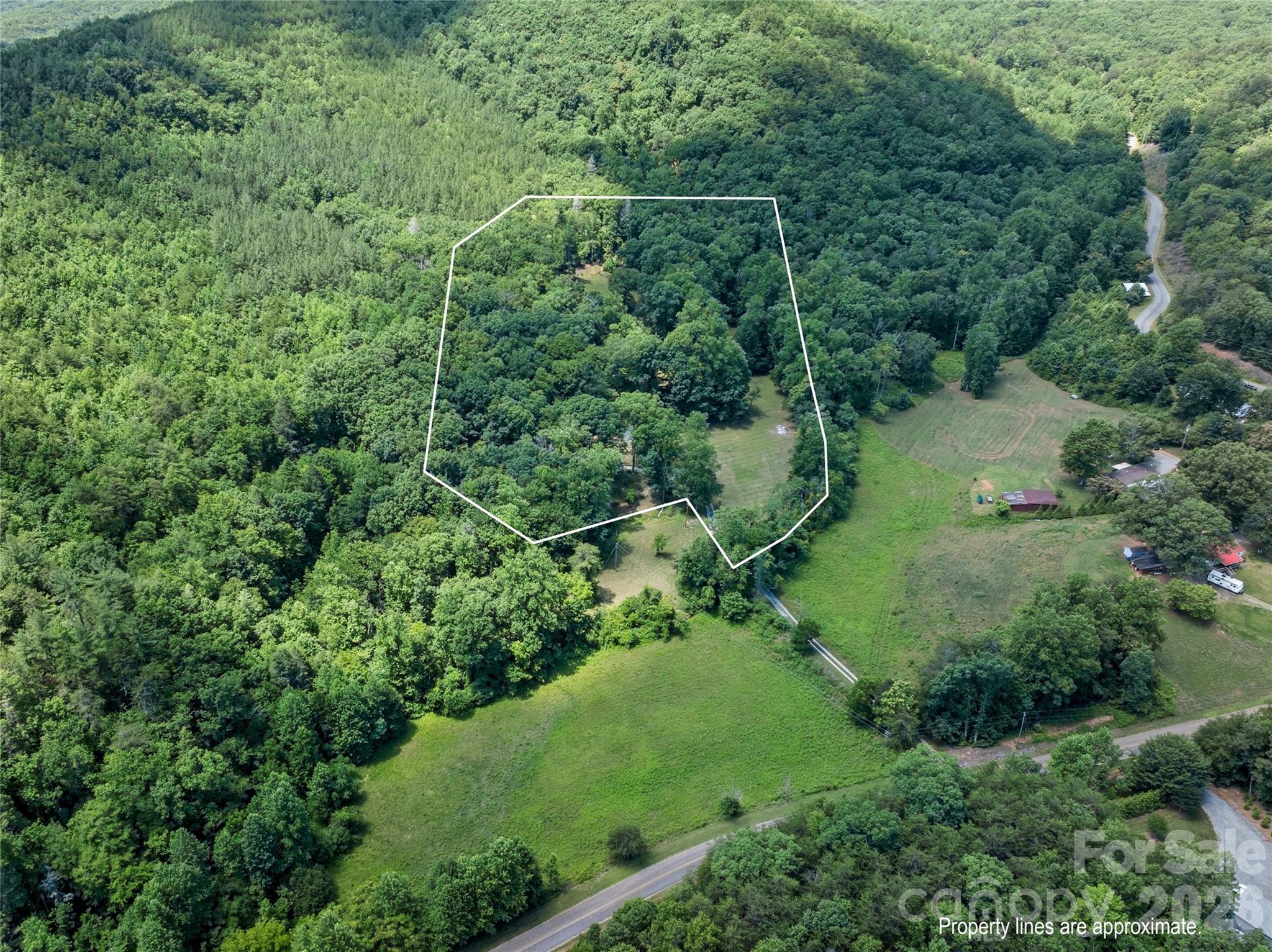 563 Burgess Road — Mill Spring