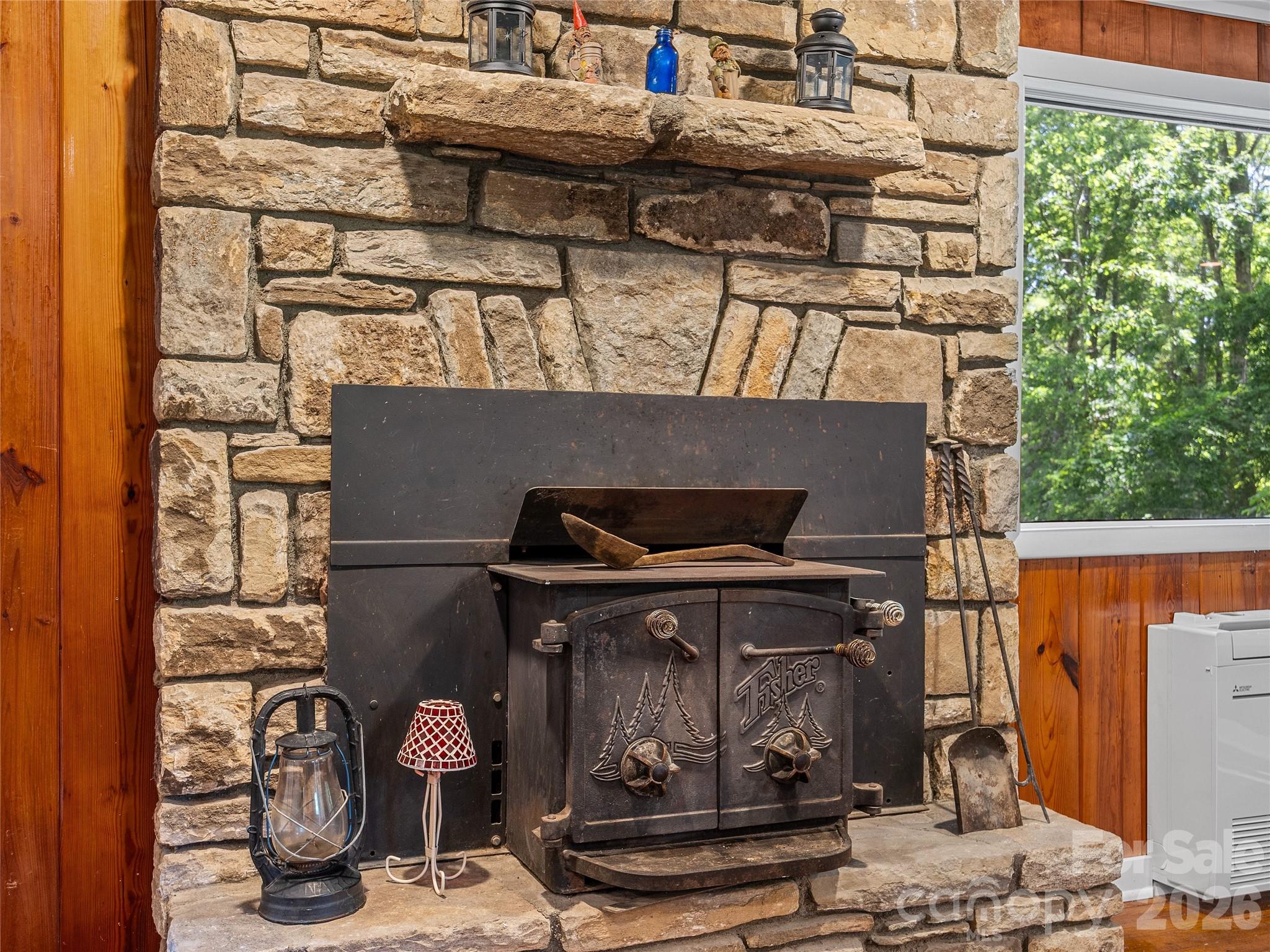 563 Burgess Road — Mill Spring