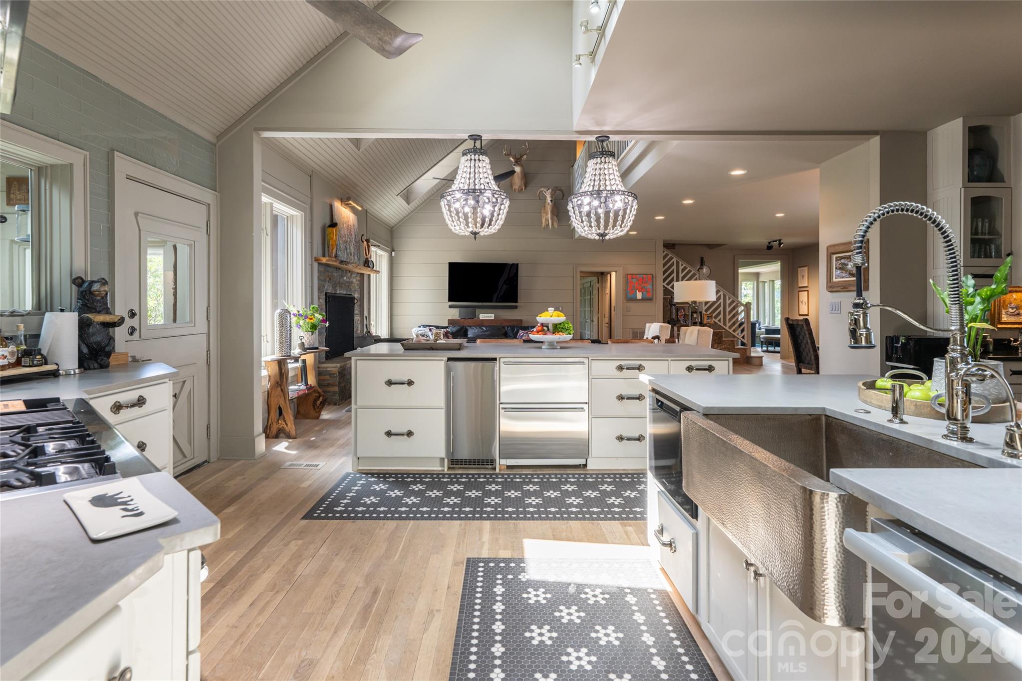 145 Kalmia Drive — Asheville