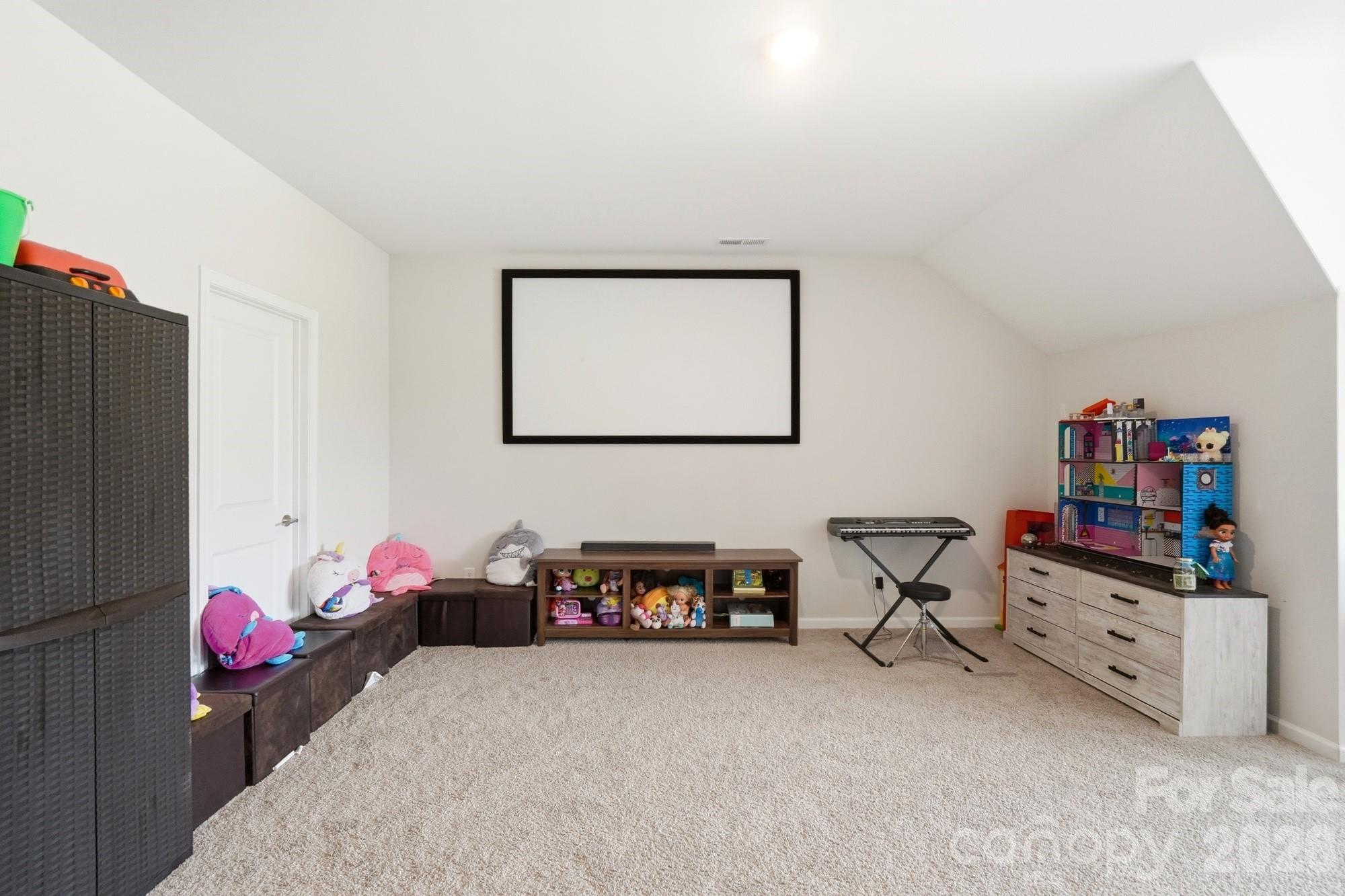 3205 Kintore Lane — Concord