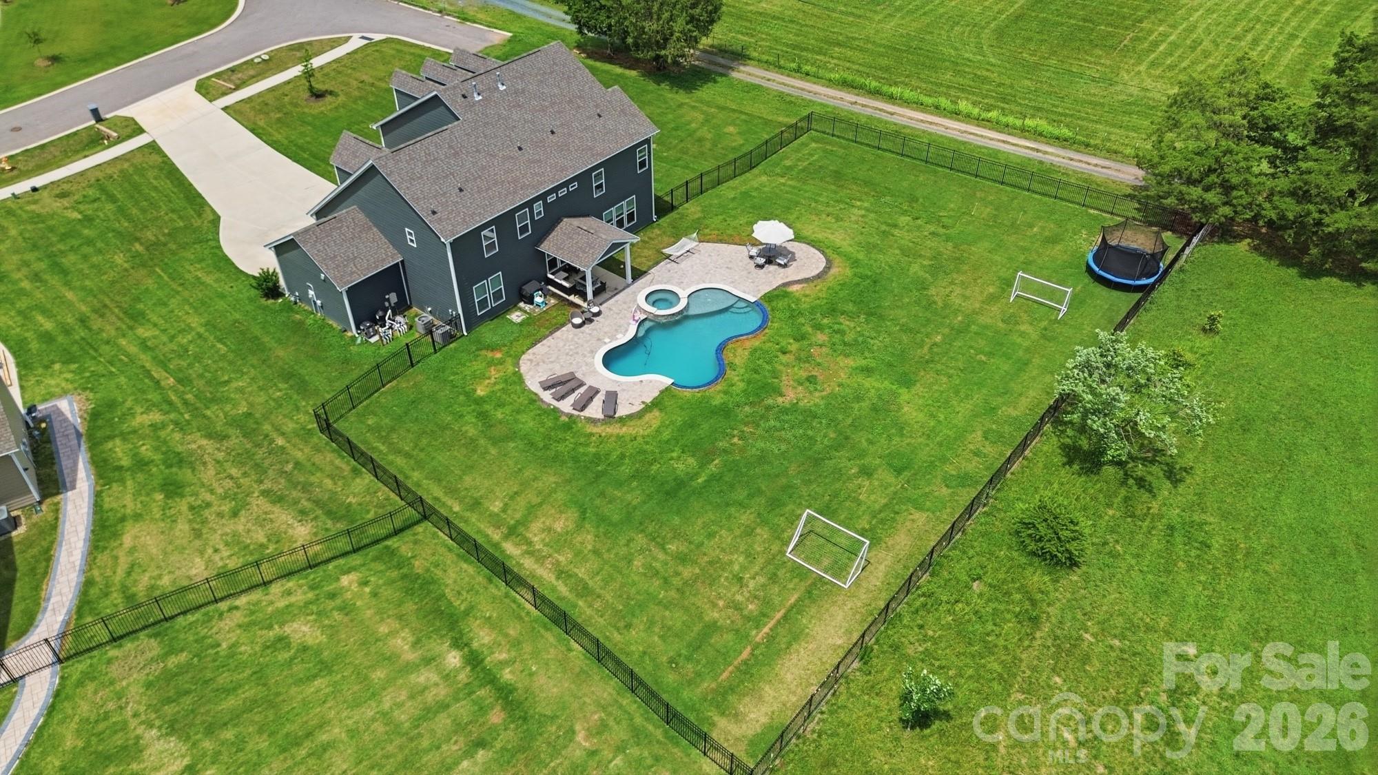 3205 Kintore Lane — Concord