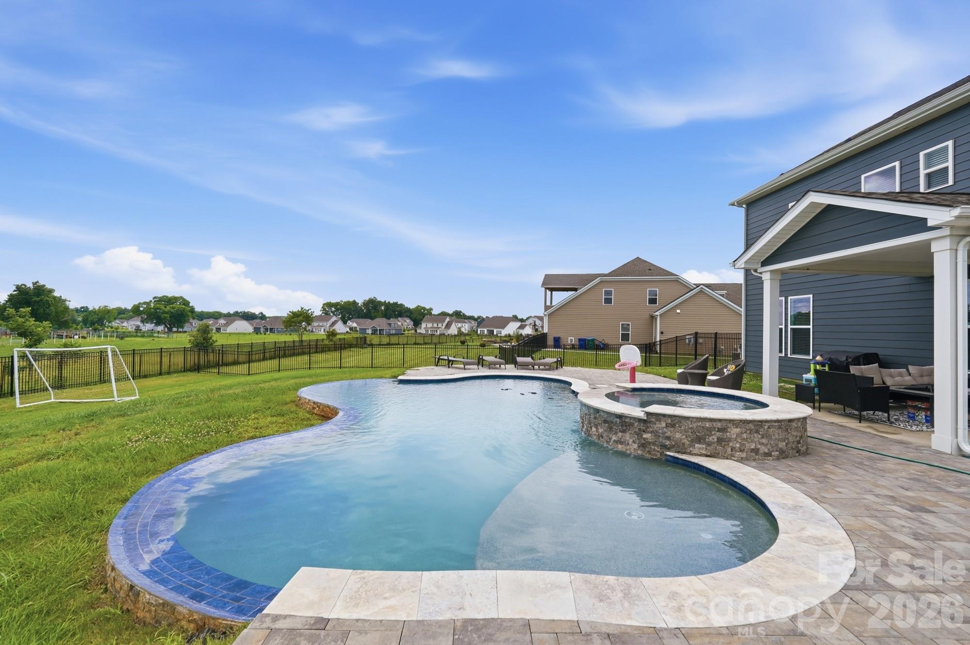 3205 Kintore Lane — Concord
