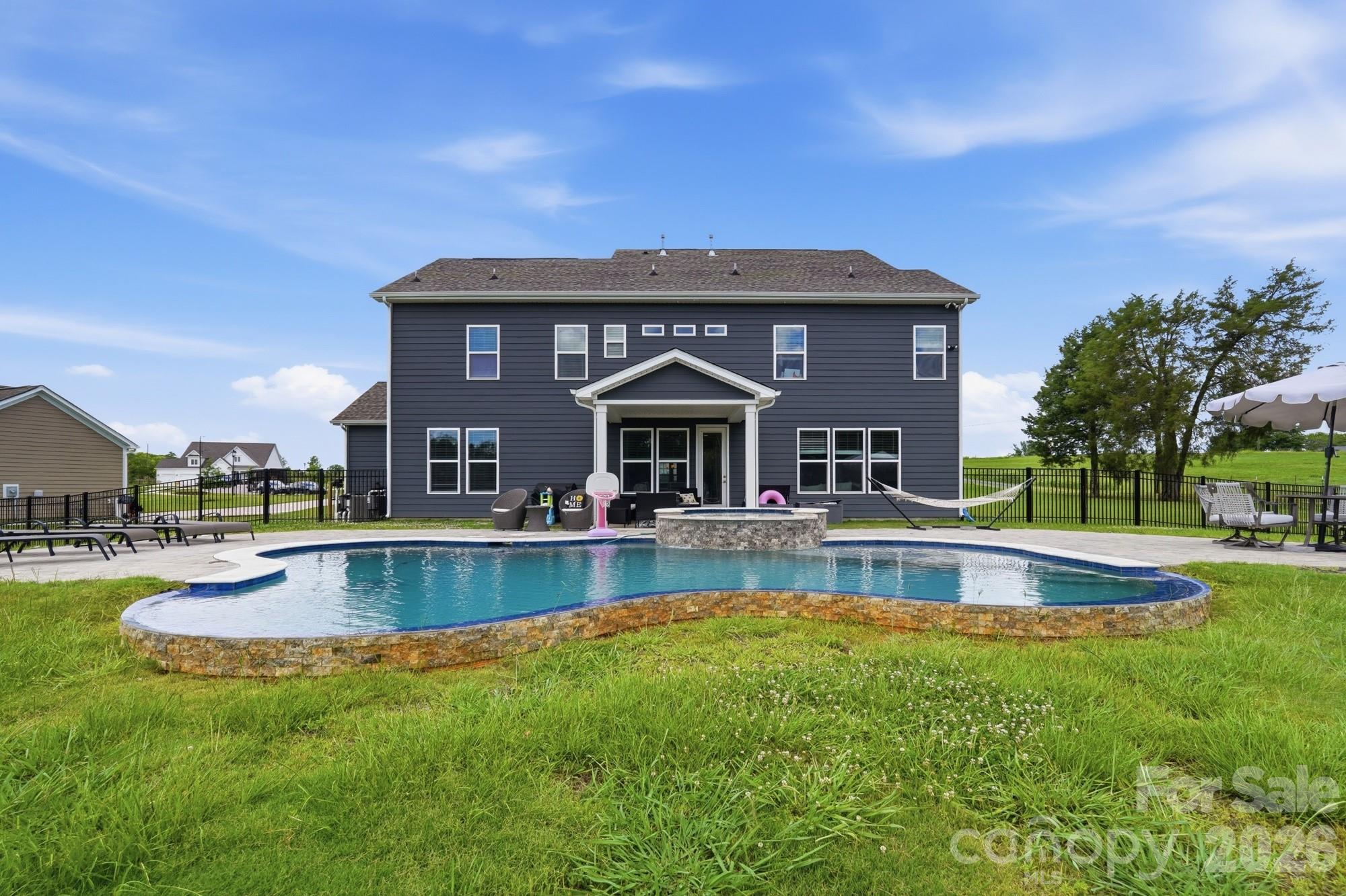 3205 Kintore Lane — Concord