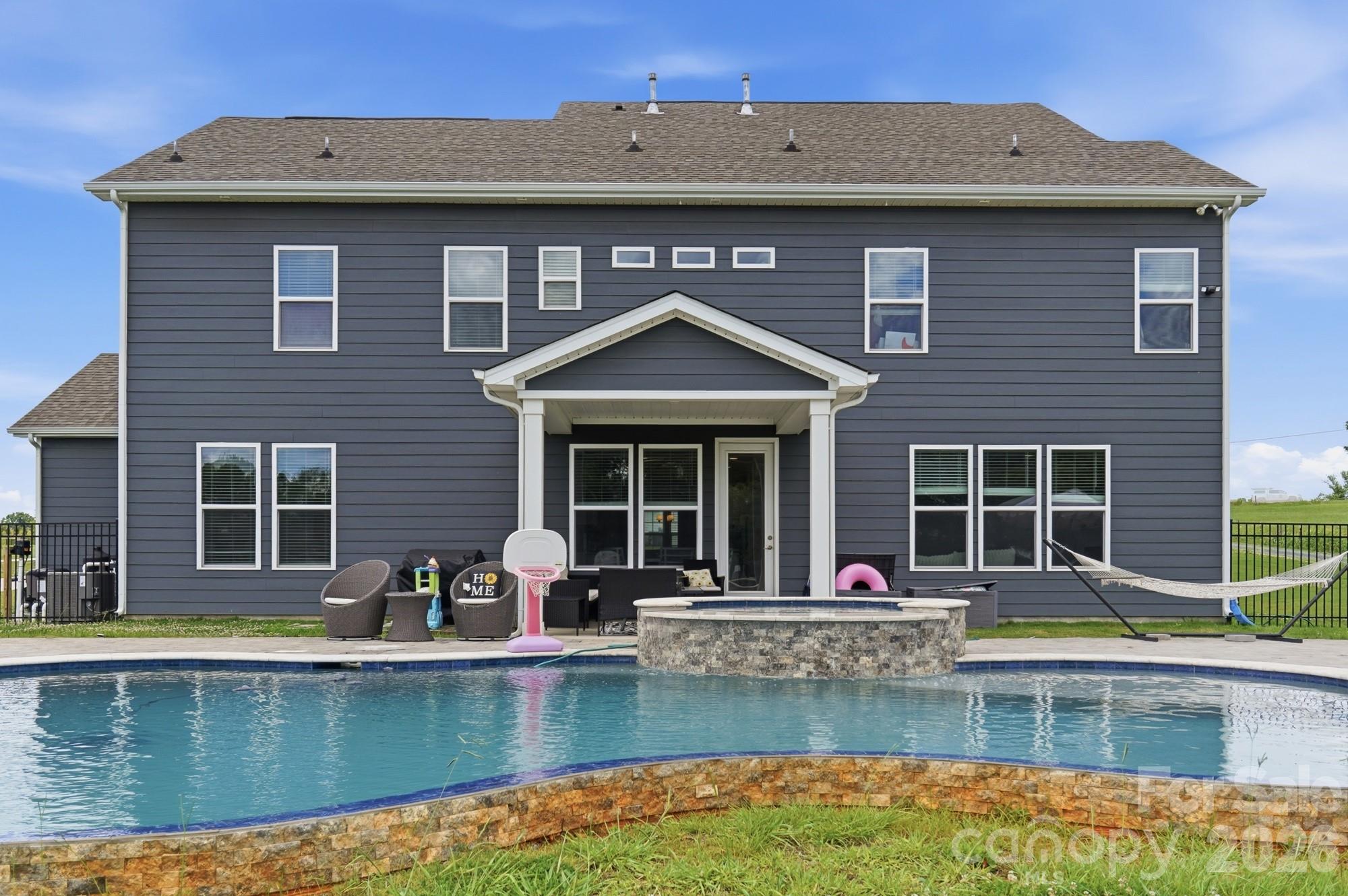 3205 Kintore Lane — Concord