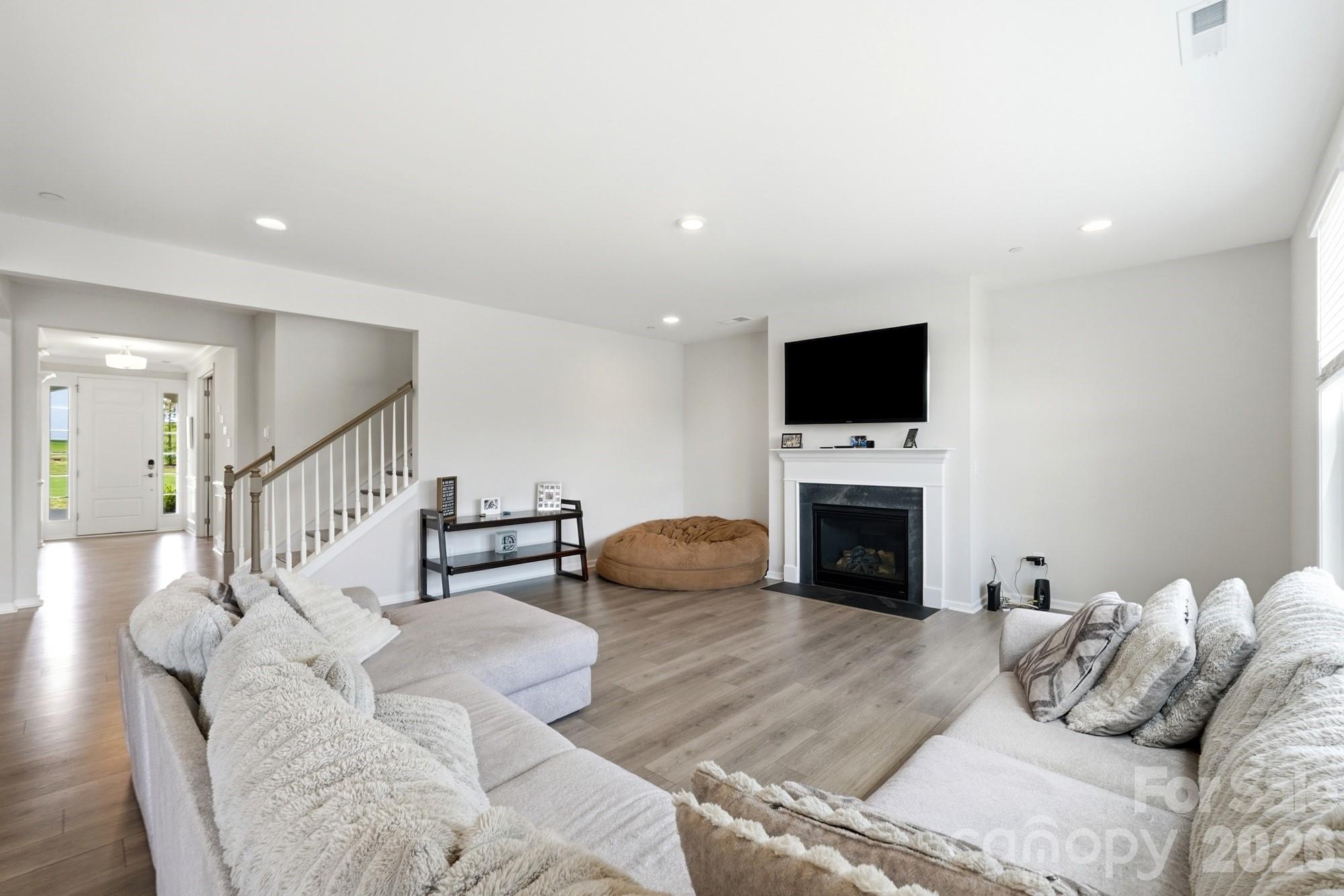 3205 Kintore Lane — Concord