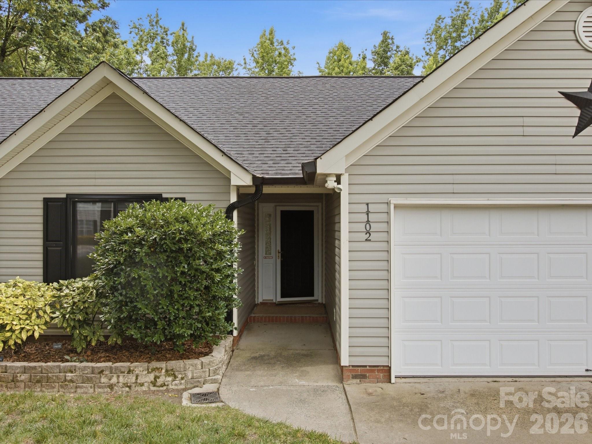 1102 Slate Ridge Road — Matthews