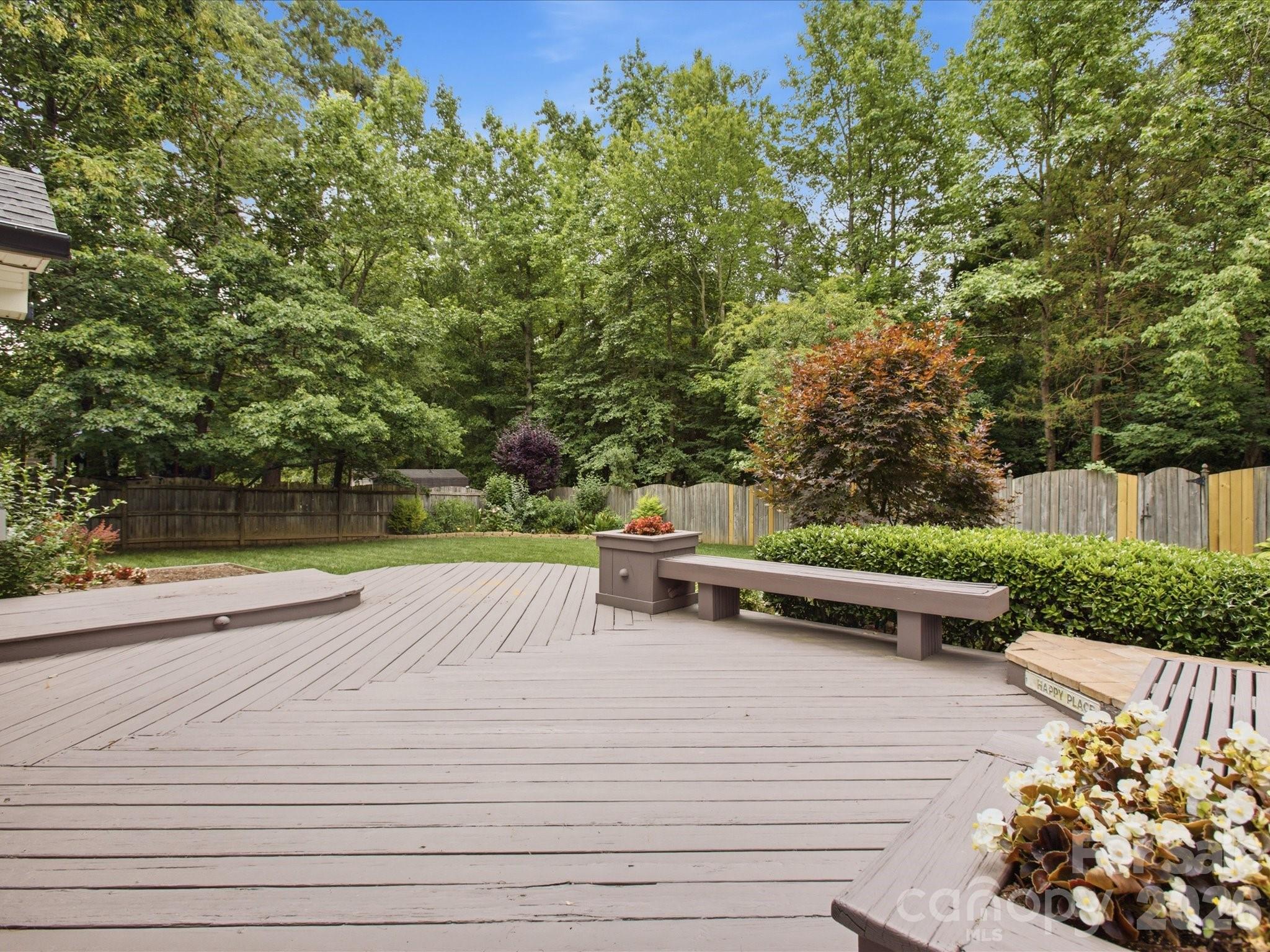 1102 Slate Ridge Road — Matthews