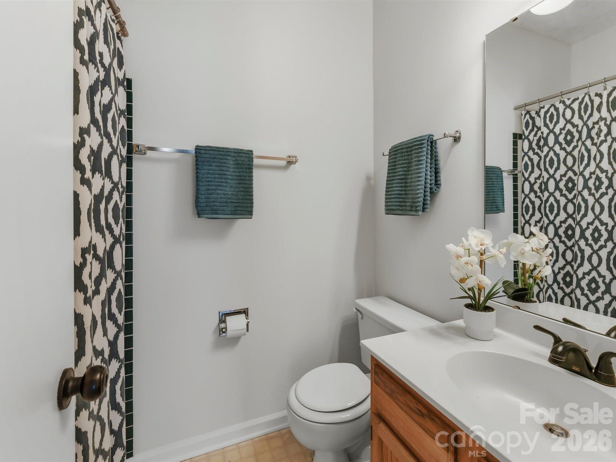 13421 Baker Mills Road — Pineville