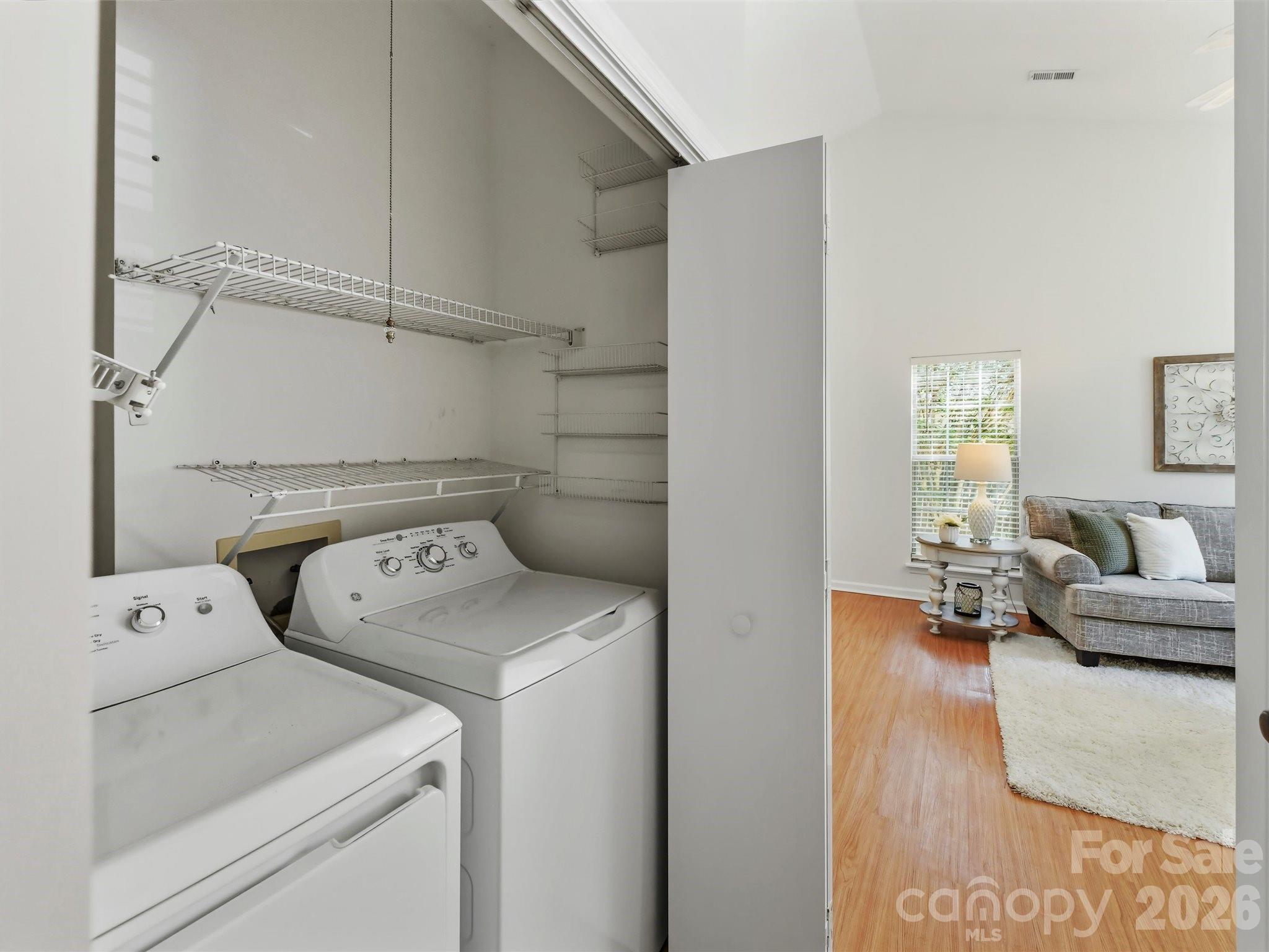 13421 Baker Mills Road — Pineville