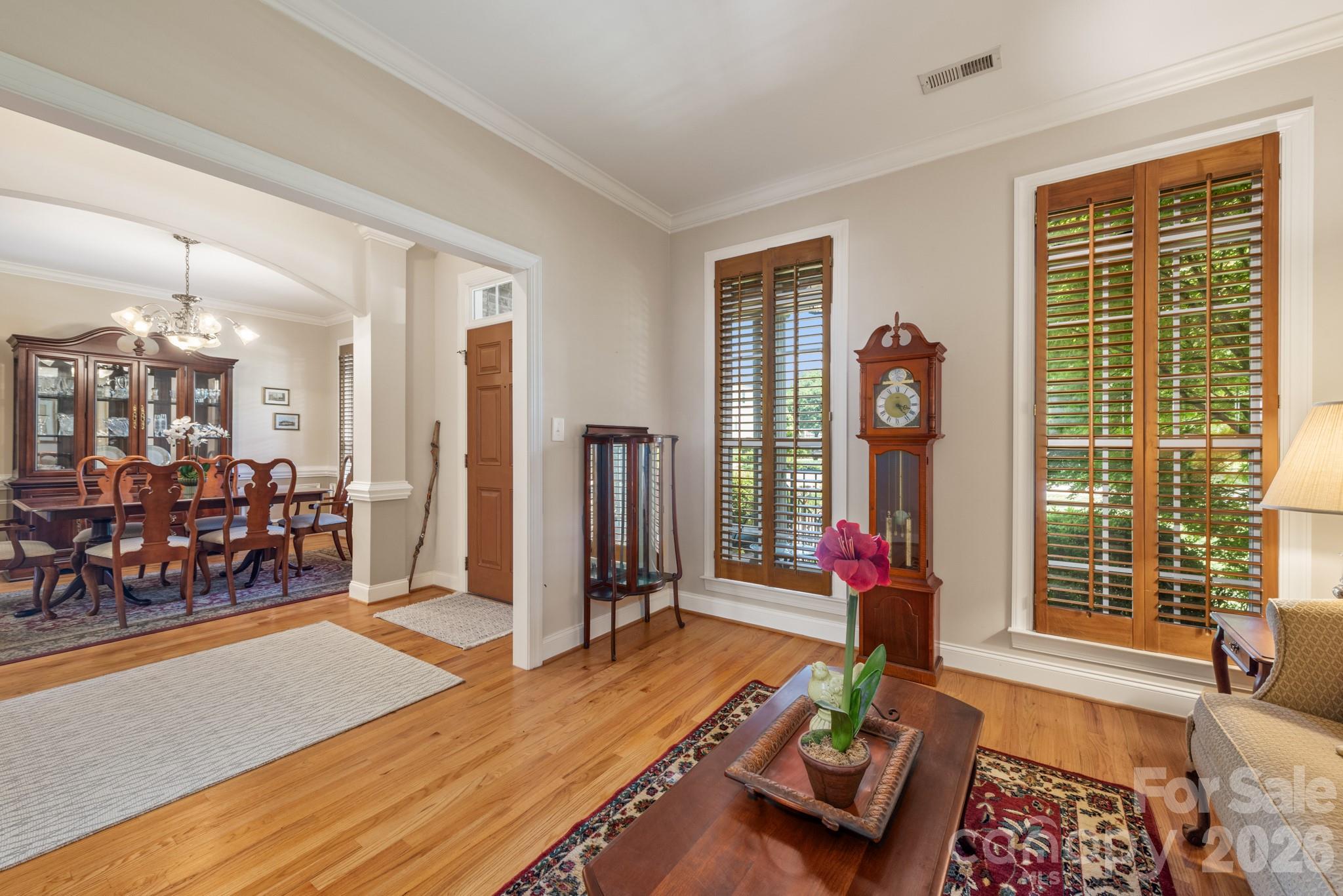 7032 Kidwelly Lane — Matthews