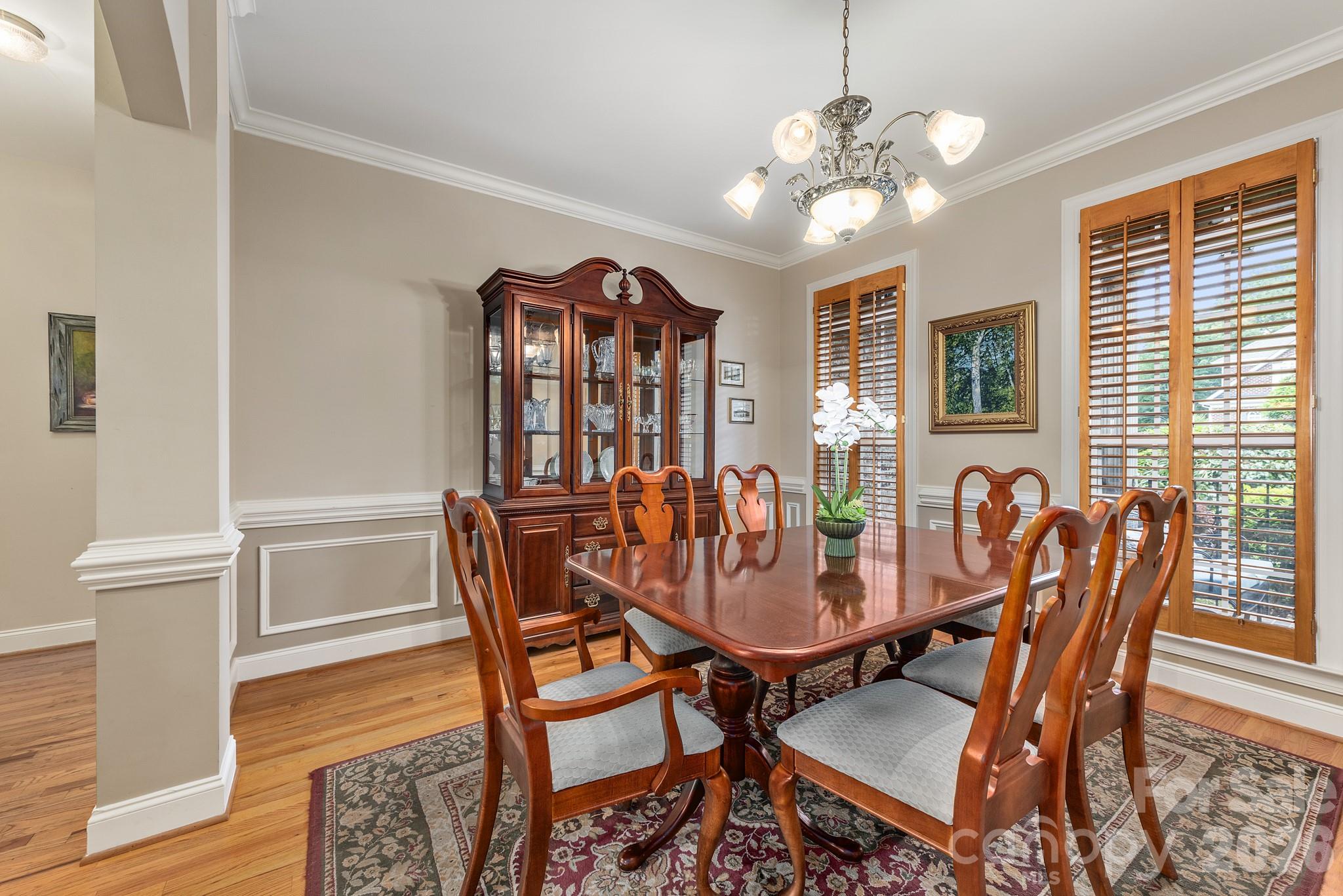 7032 Kidwelly Lane — Matthews