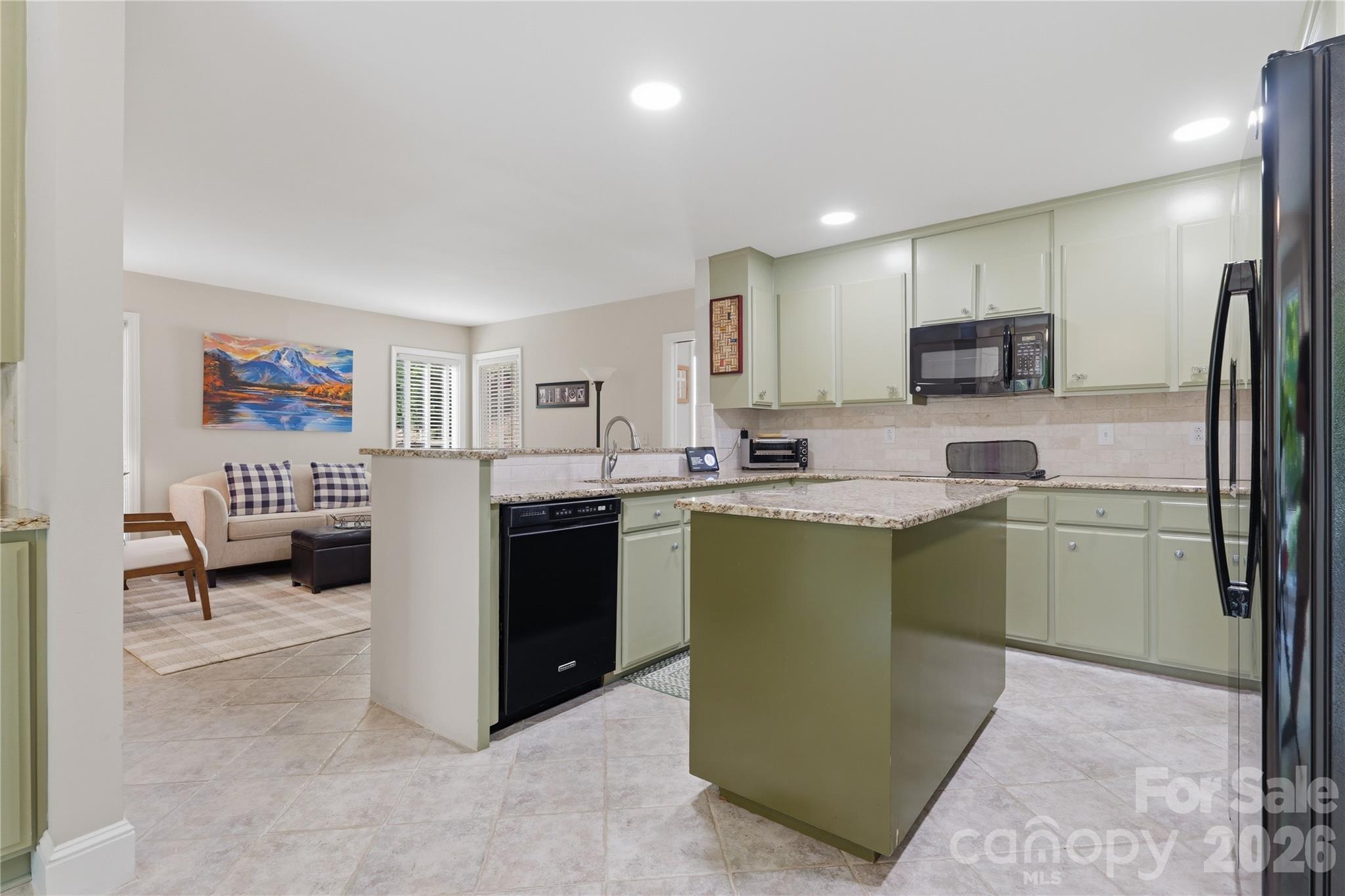 2402 Beaucatcher Lane — Charlotte
