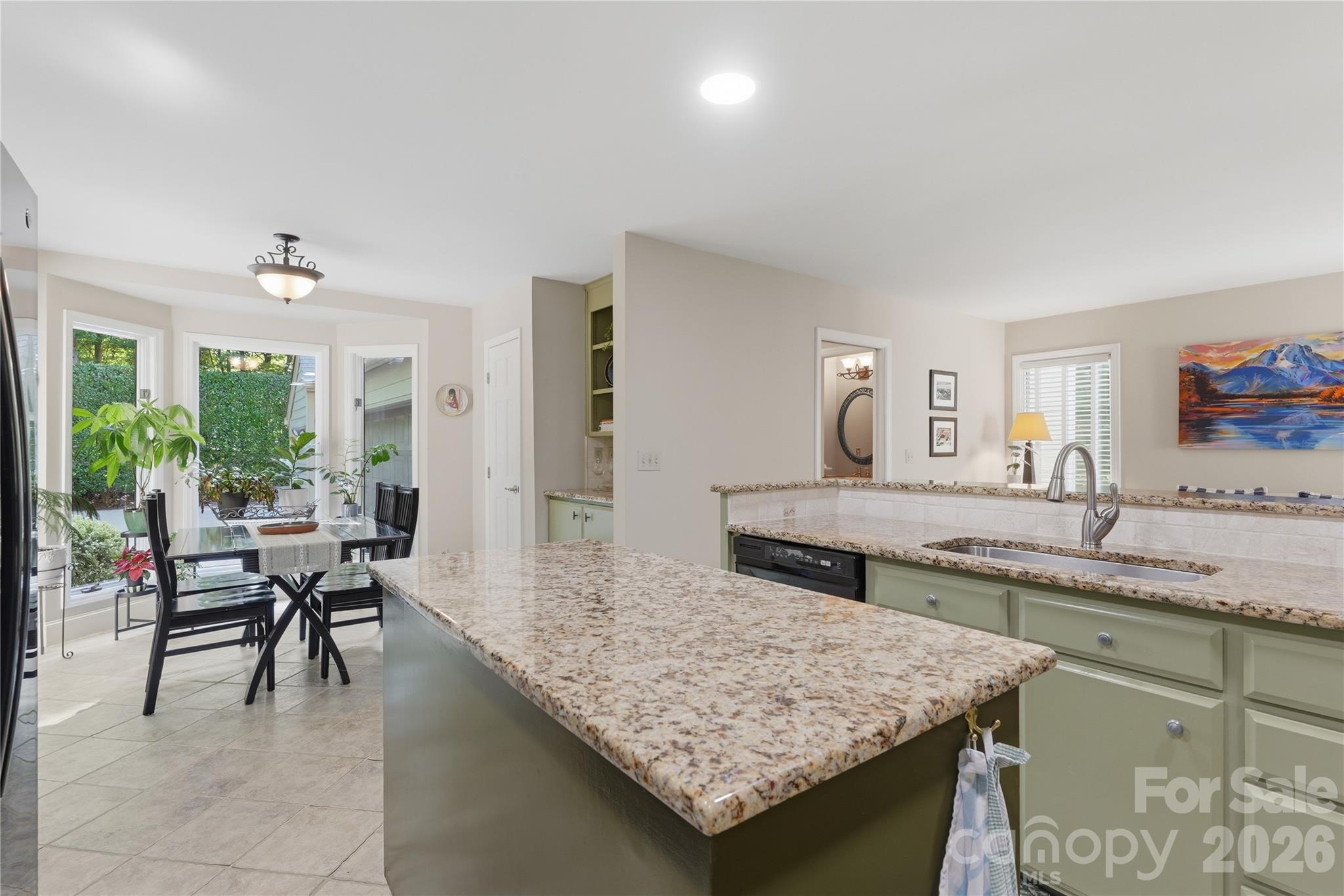 2402 Beaucatcher Lane — Charlotte