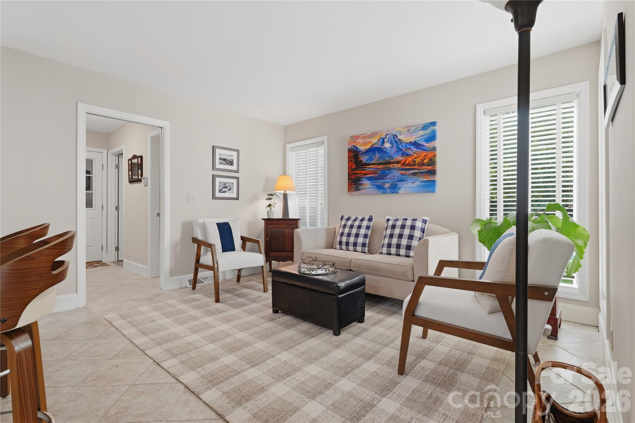 2402 Beaucatcher Lane — Charlotte