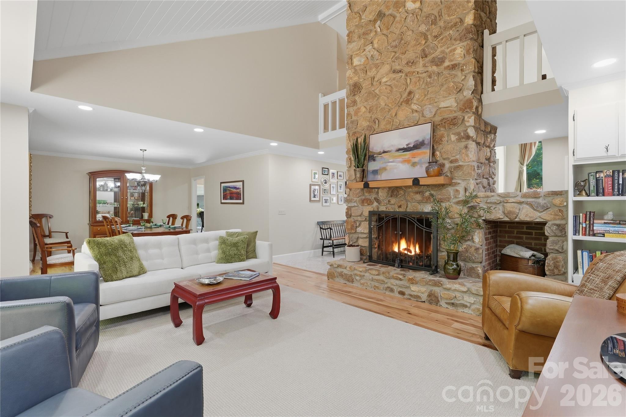 2402 Beaucatcher Lane — Charlotte