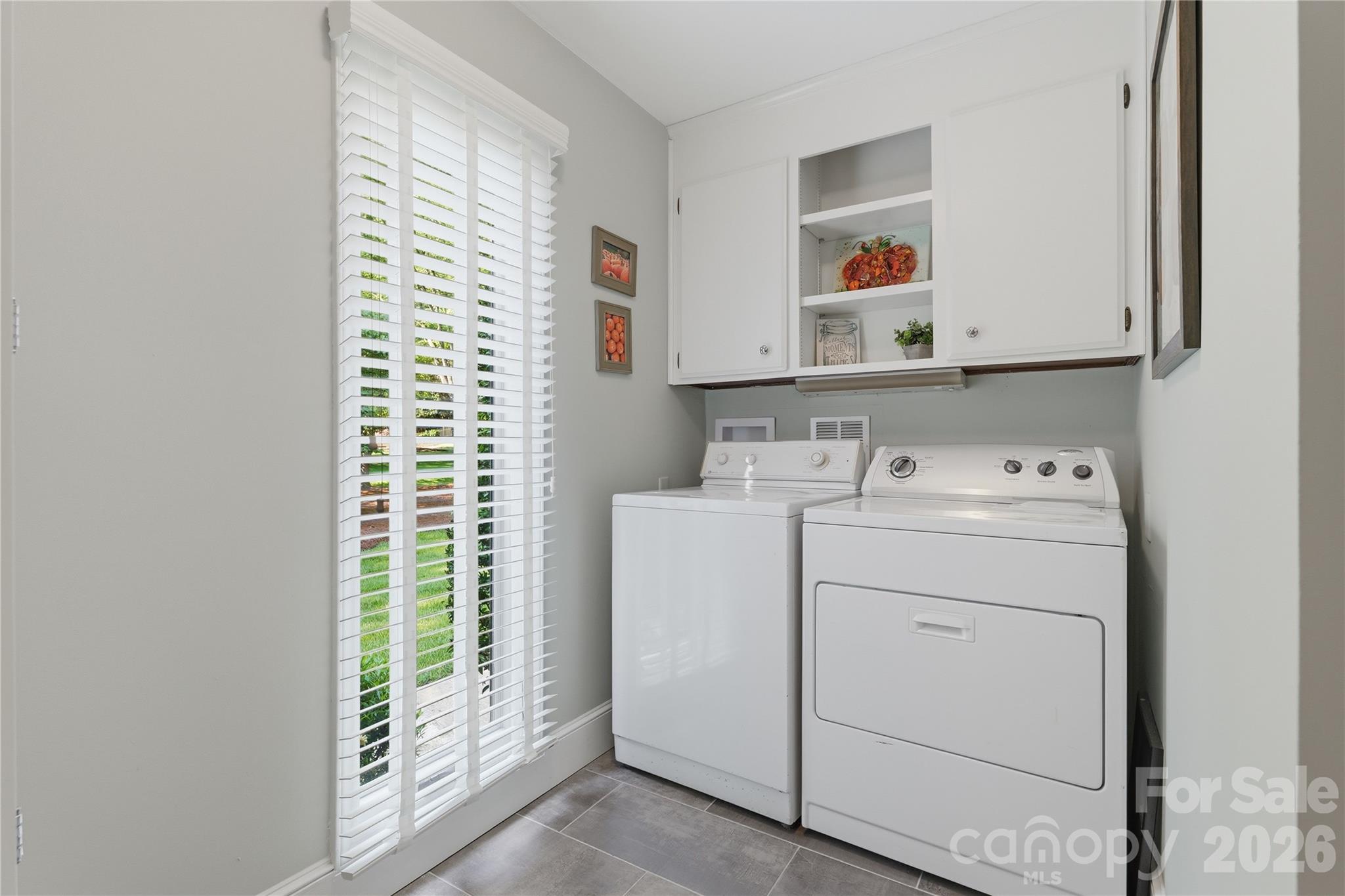 2402 Beaucatcher Lane — Charlotte