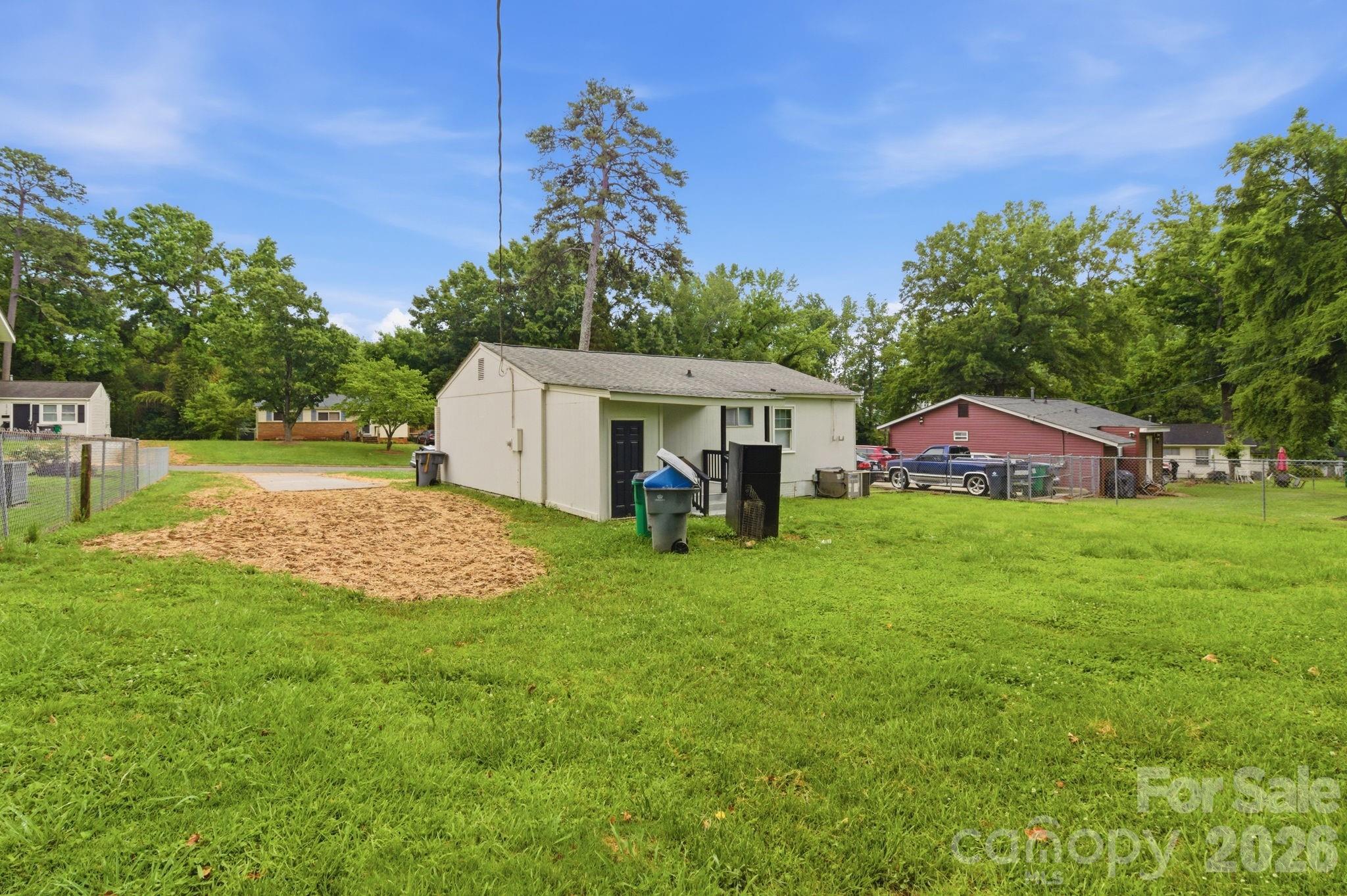 2732 Thornton Road — Charlotte