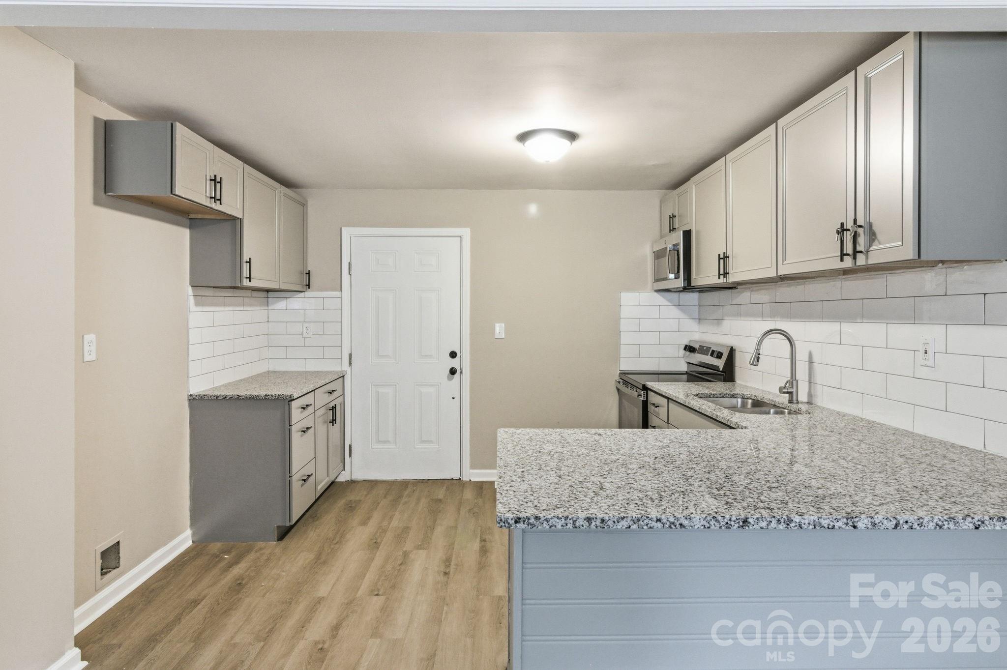 2732 Thornton Road — Charlotte