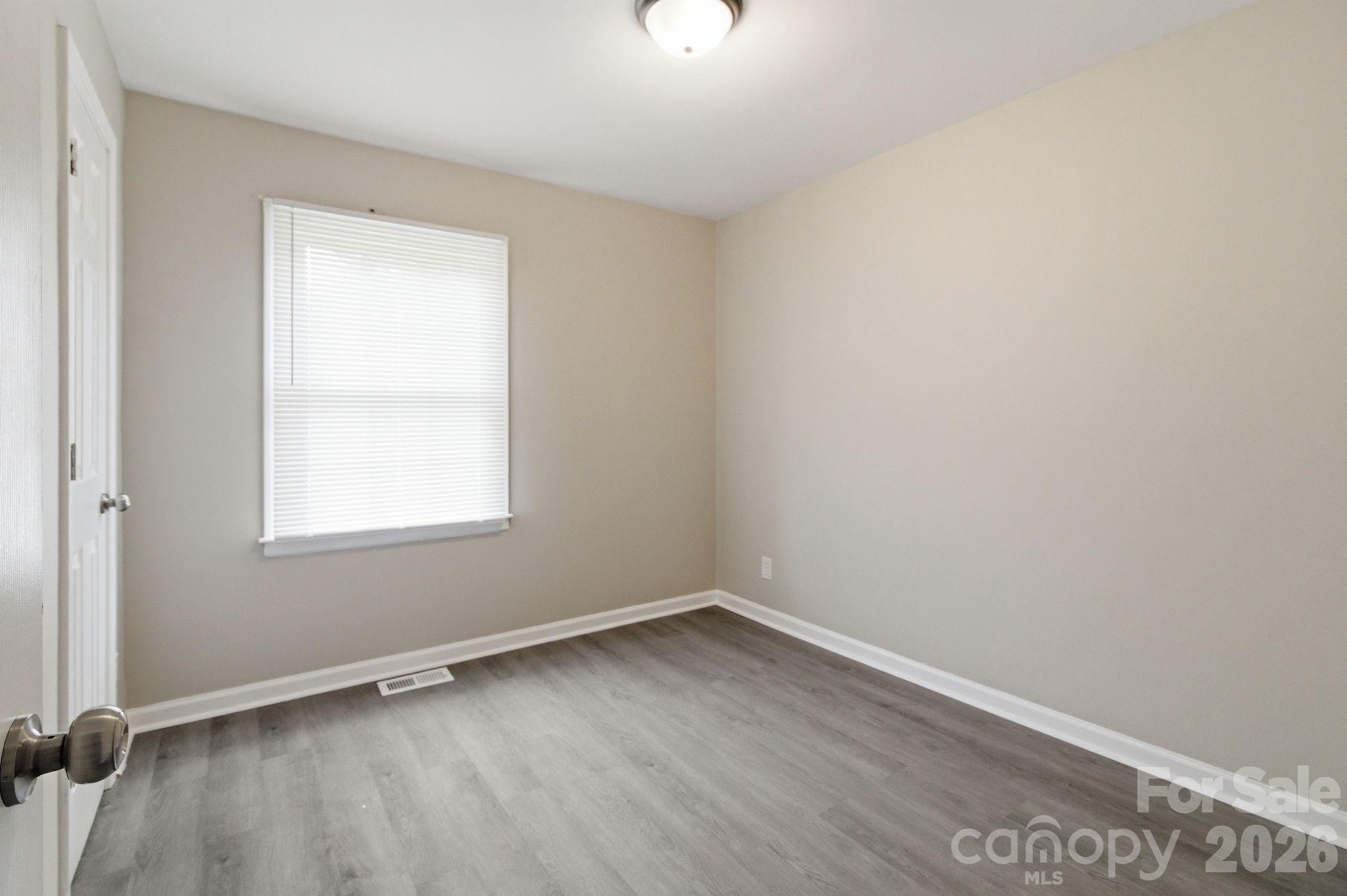 2732 Thornton Road — Charlotte