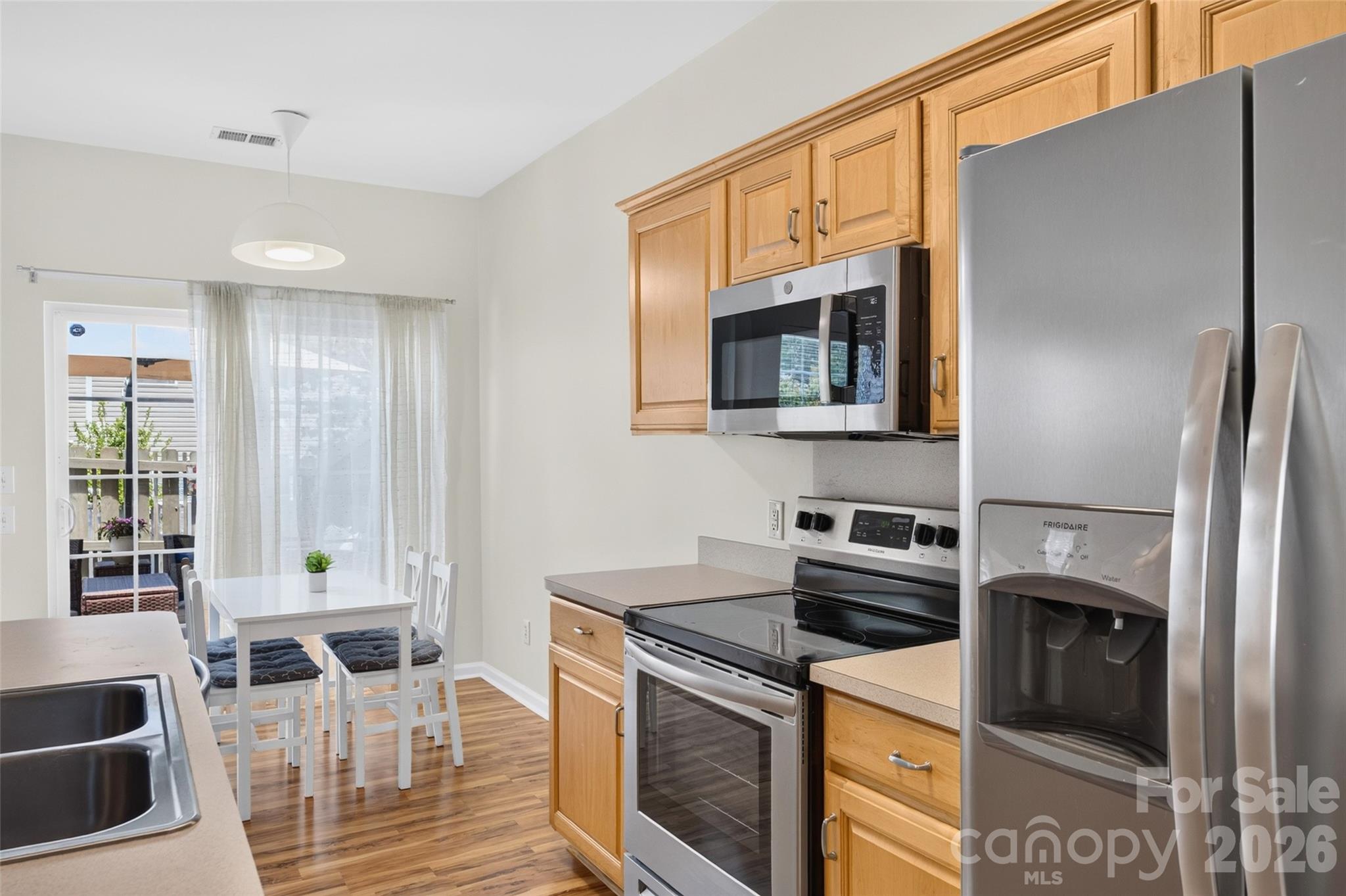 8112 Kincaid Court — Charlotte