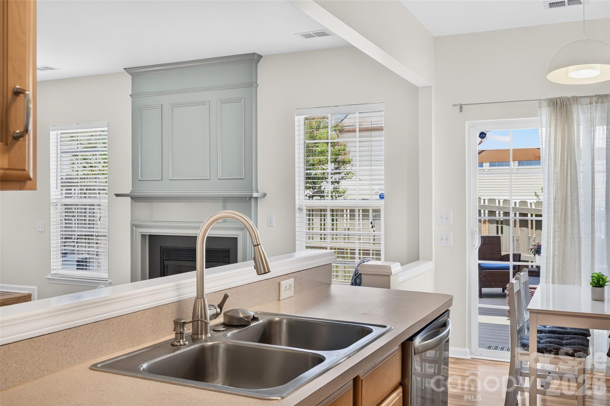 8112 Kincaid Court — Charlotte