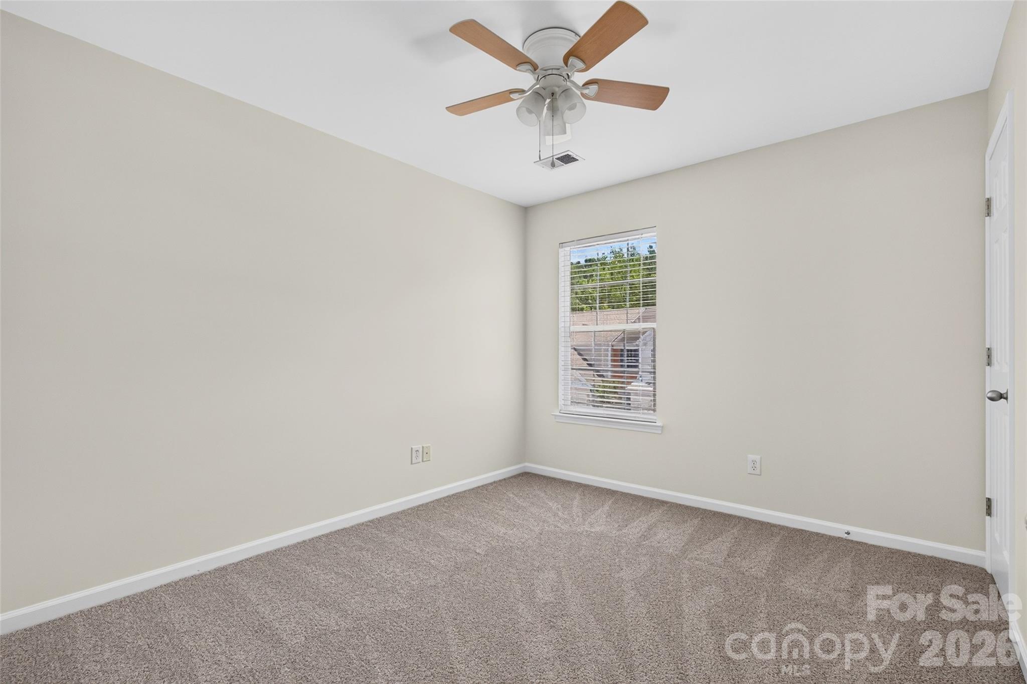 8112 Kincaid Court — Charlotte
