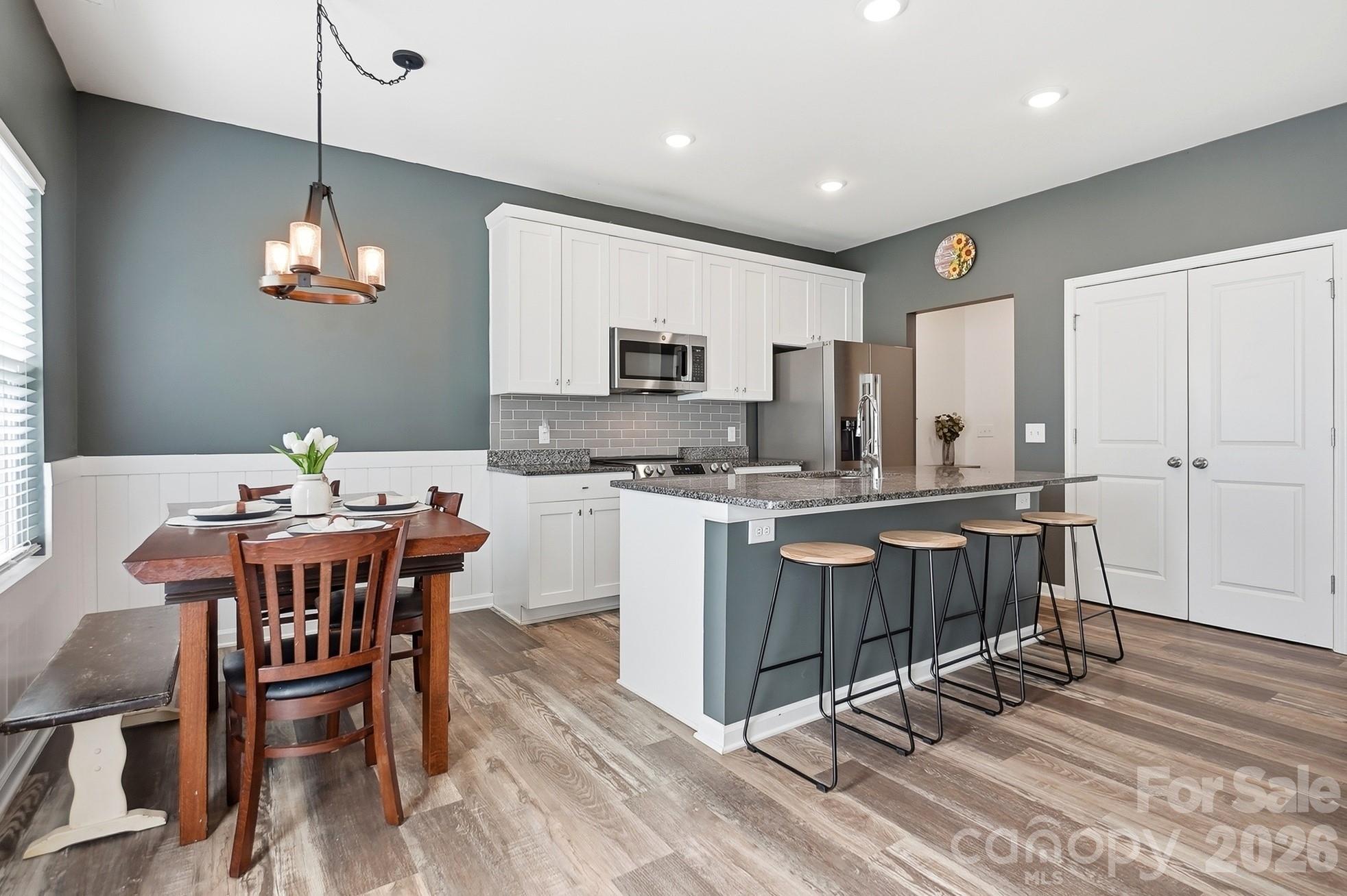 174 E Panther Creek Road — Troutman