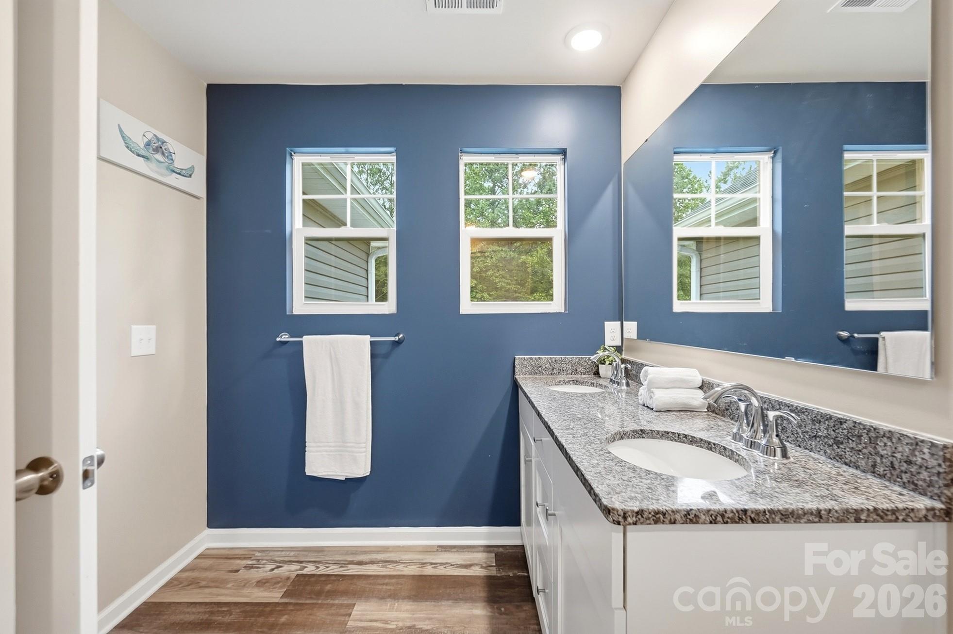 174 E Panther Creek Road — Troutman
