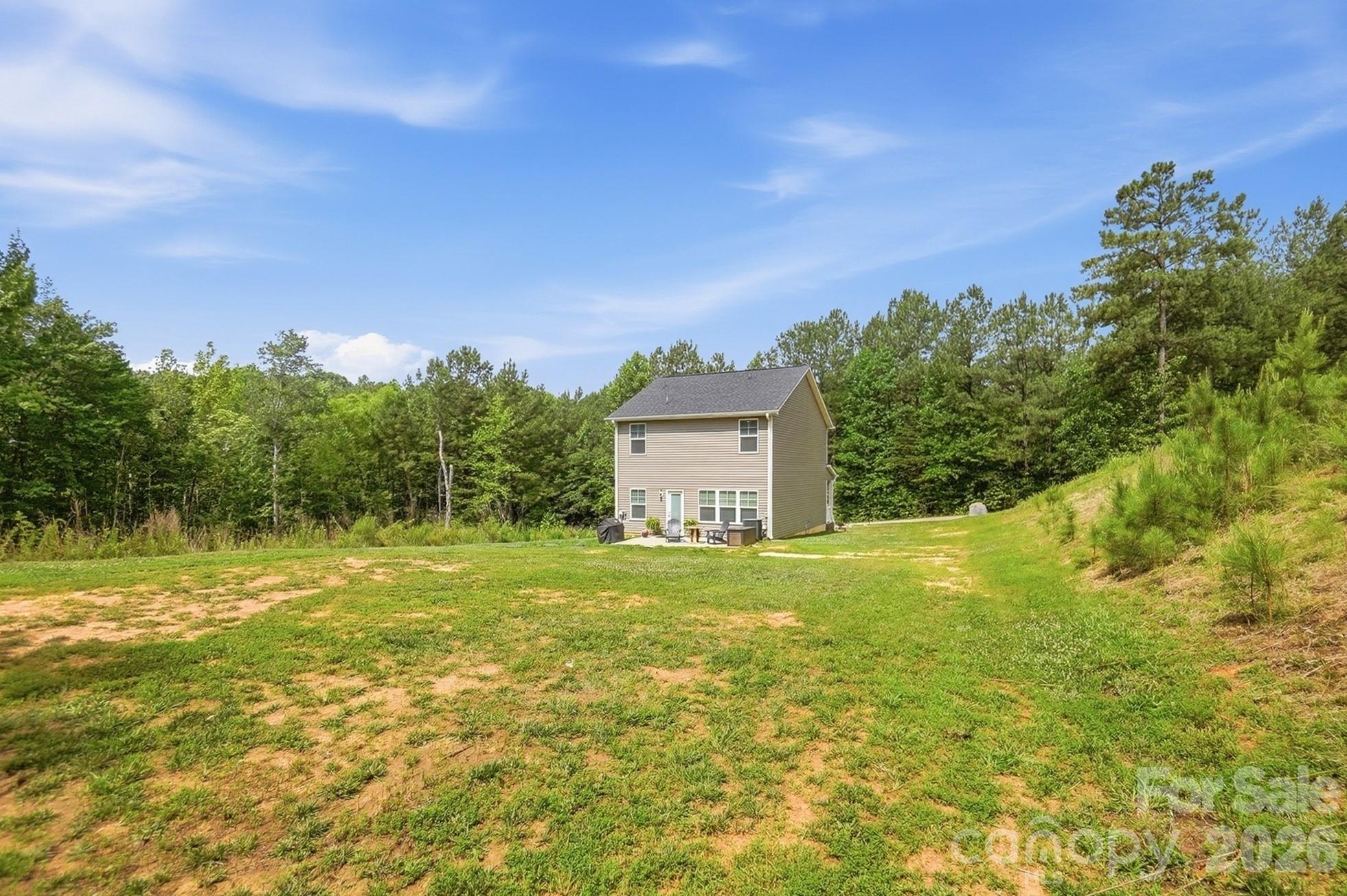174 E Panther Creek Road — Troutman
