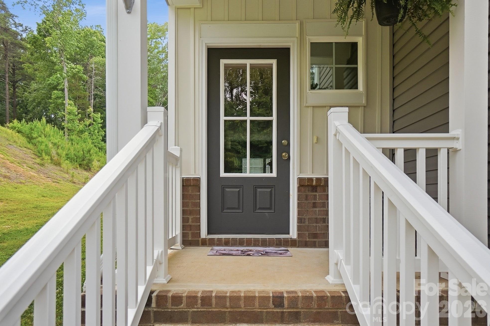174 E Panther Creek Road — Troutman