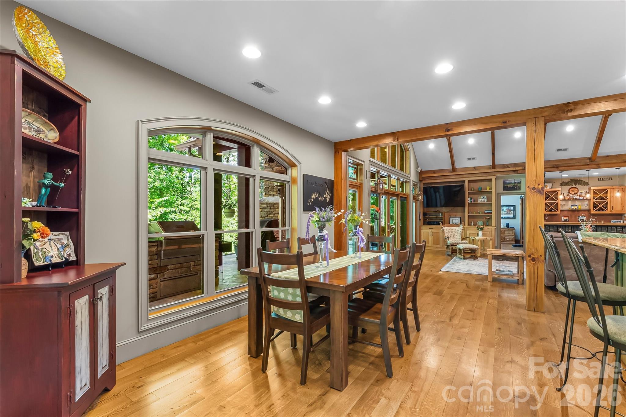 1313 High Trail Drive — Nebo