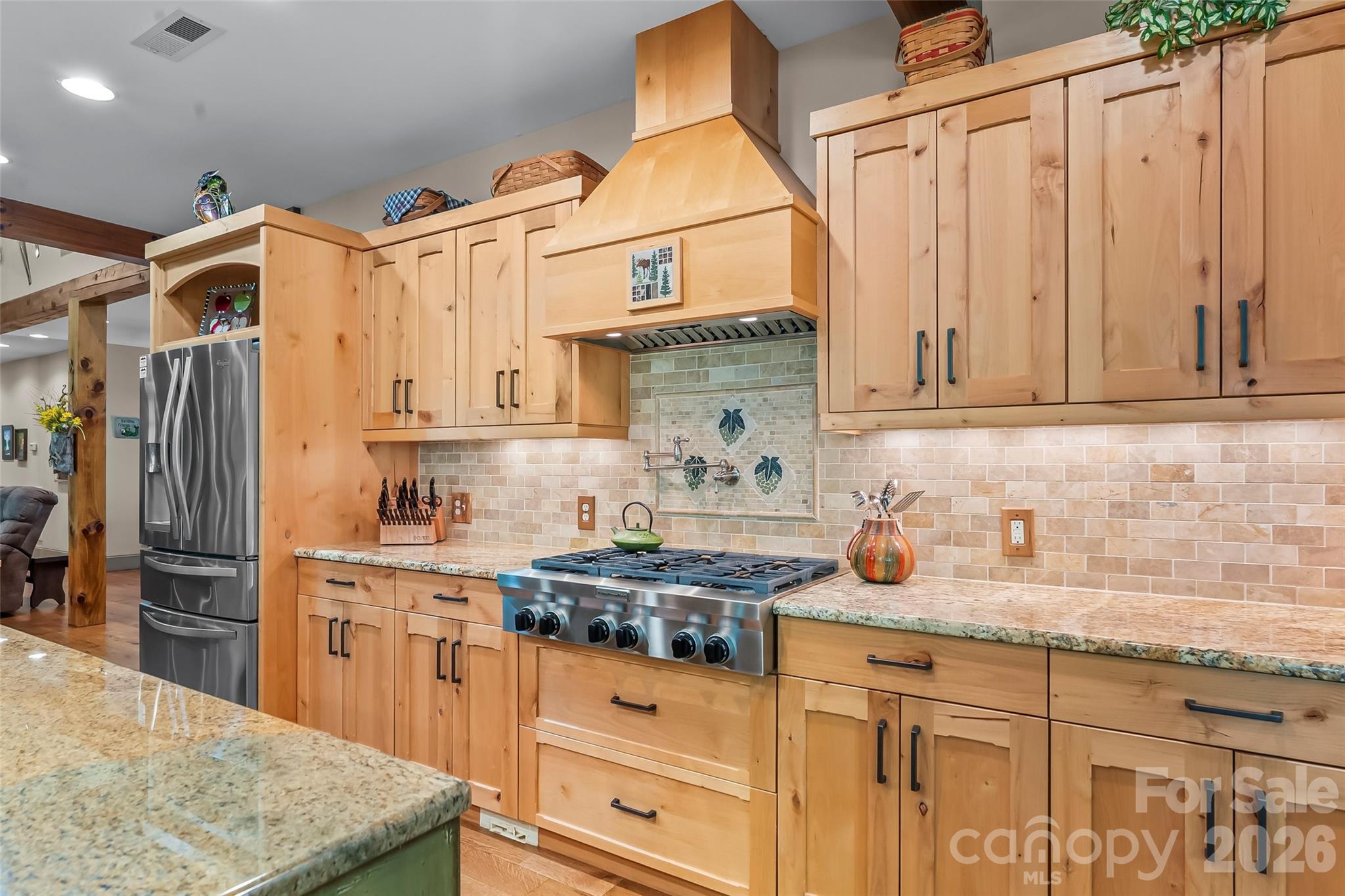 1313 High Trail Drive — Nebo