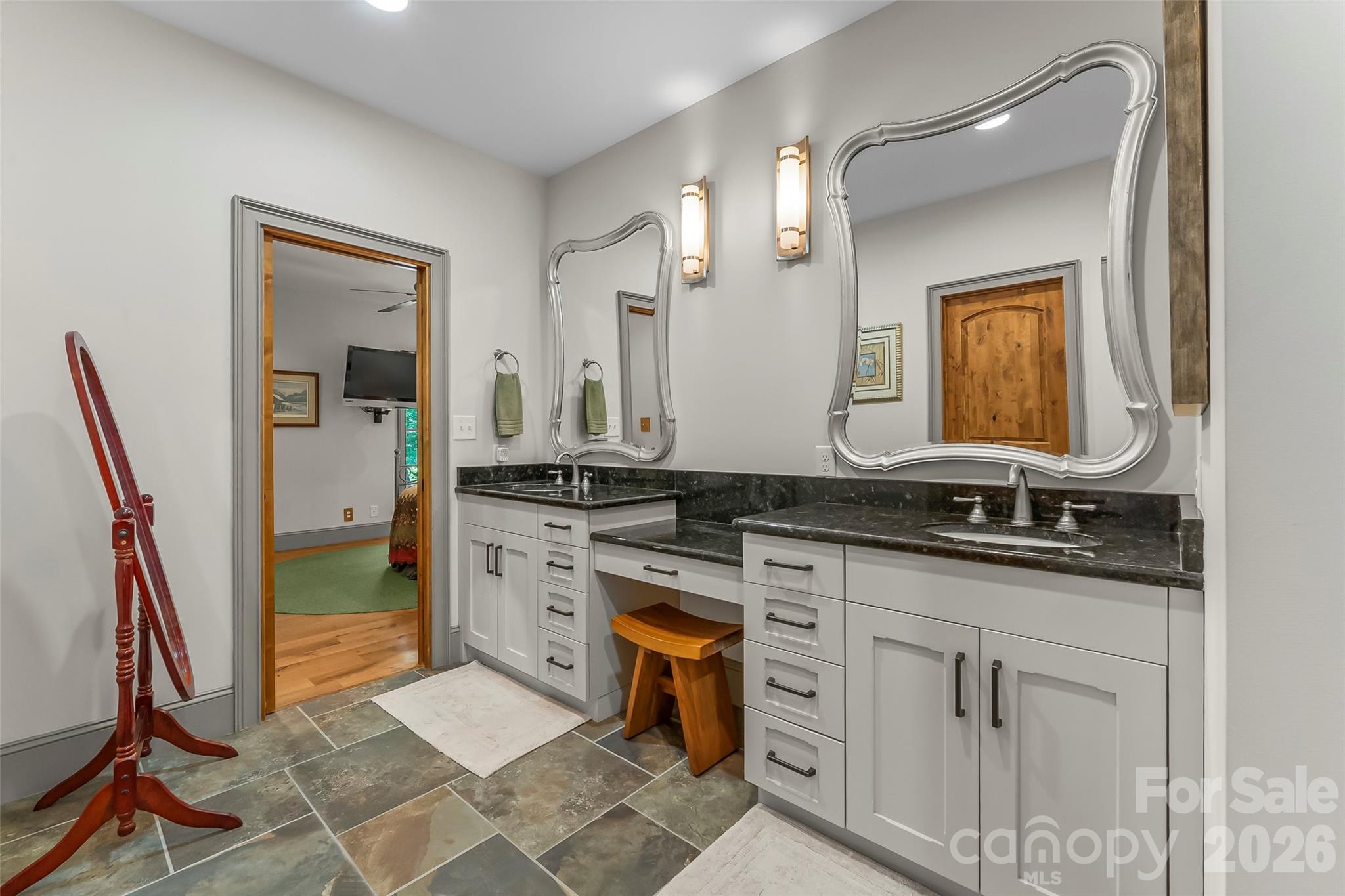 1313 High Trail Drive — Nebo
