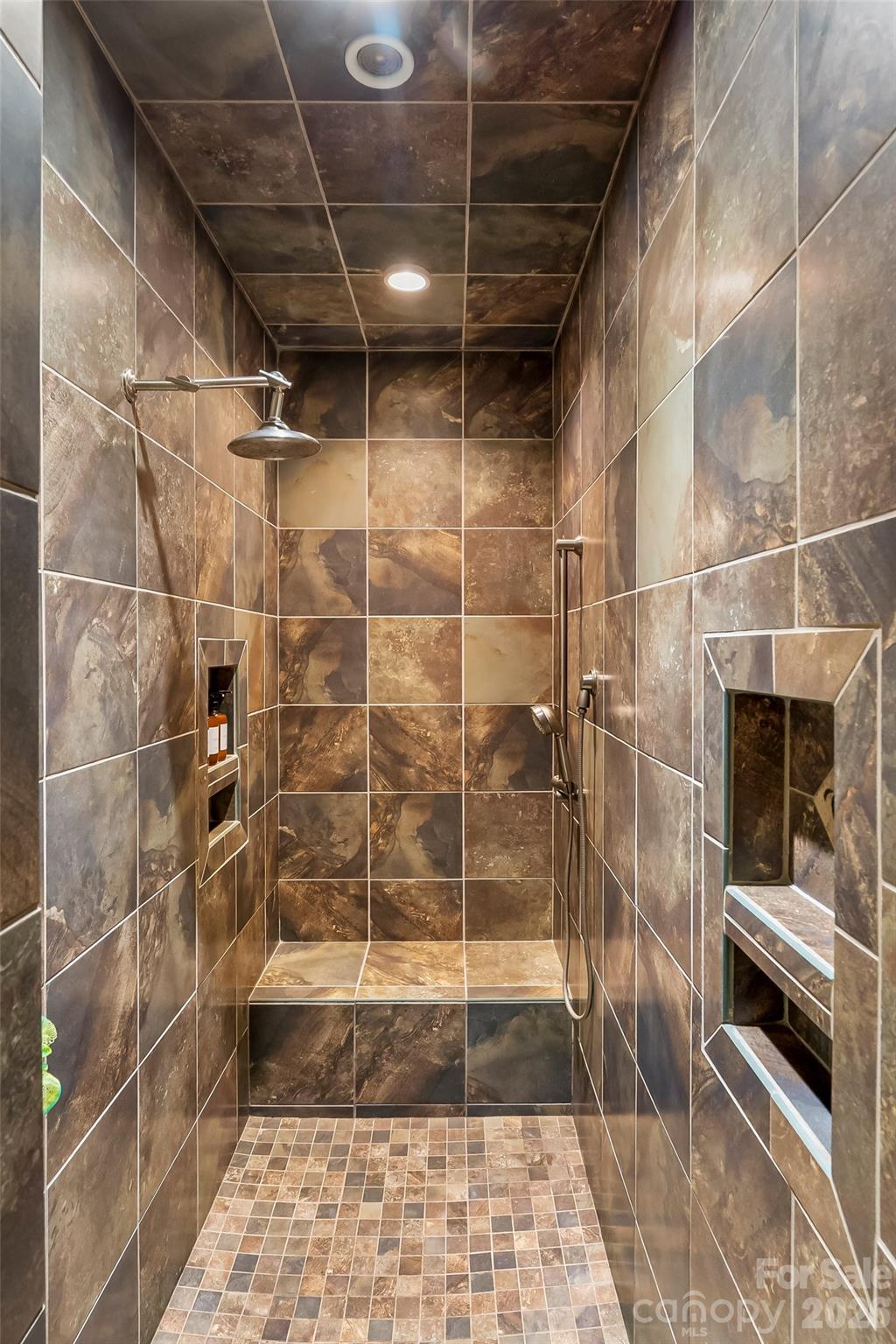 1313 High Trail Drive — Nebo