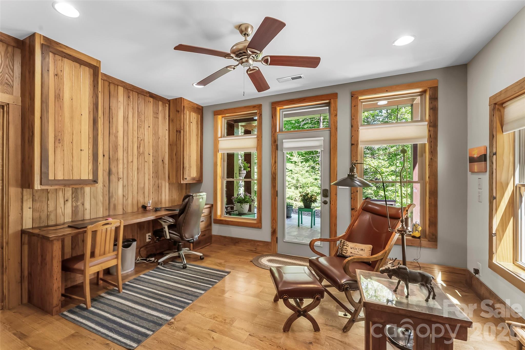 1313 High Trail Drive — Nebo