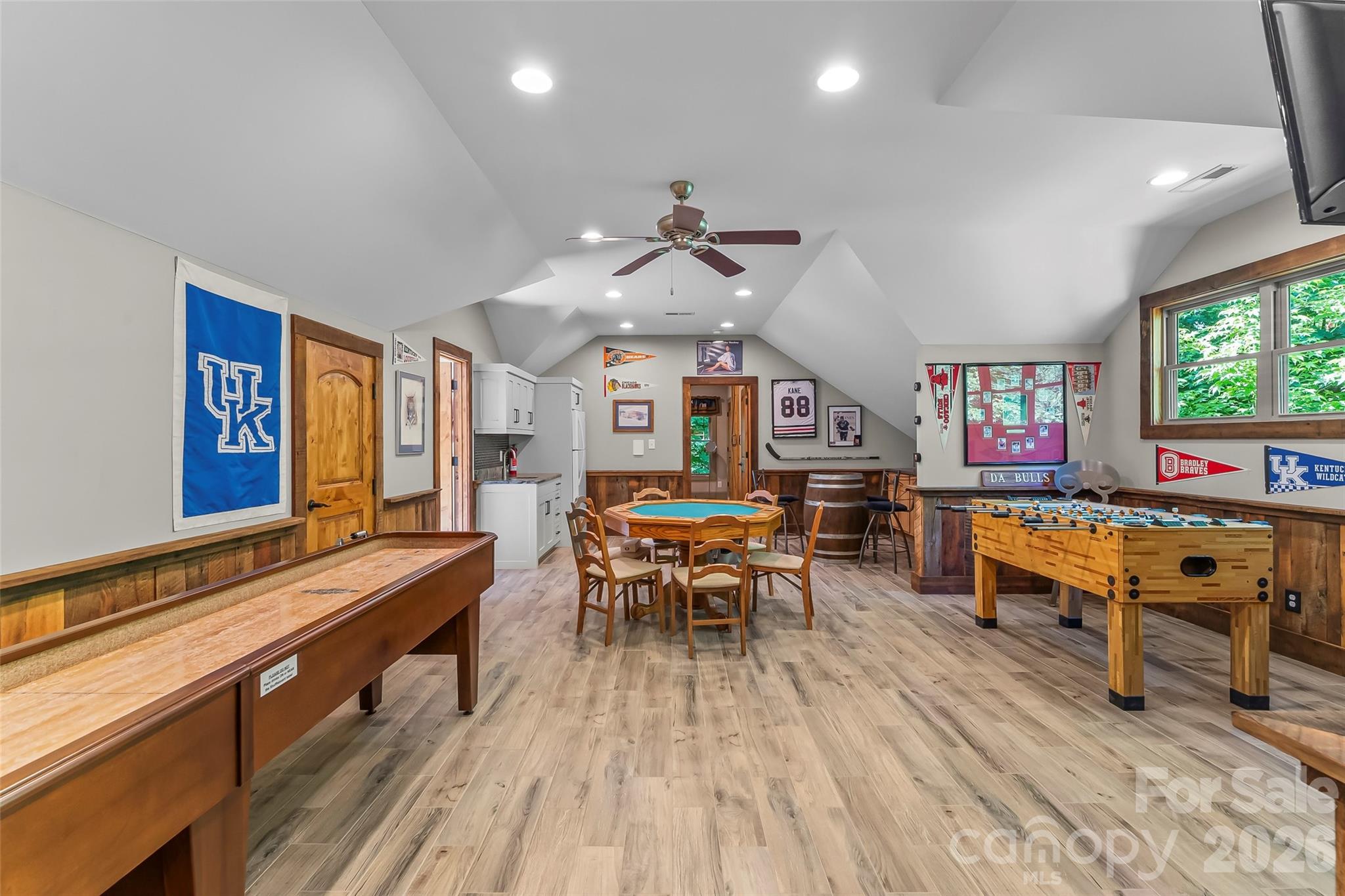 1313 High Trail Drive — Nebo
