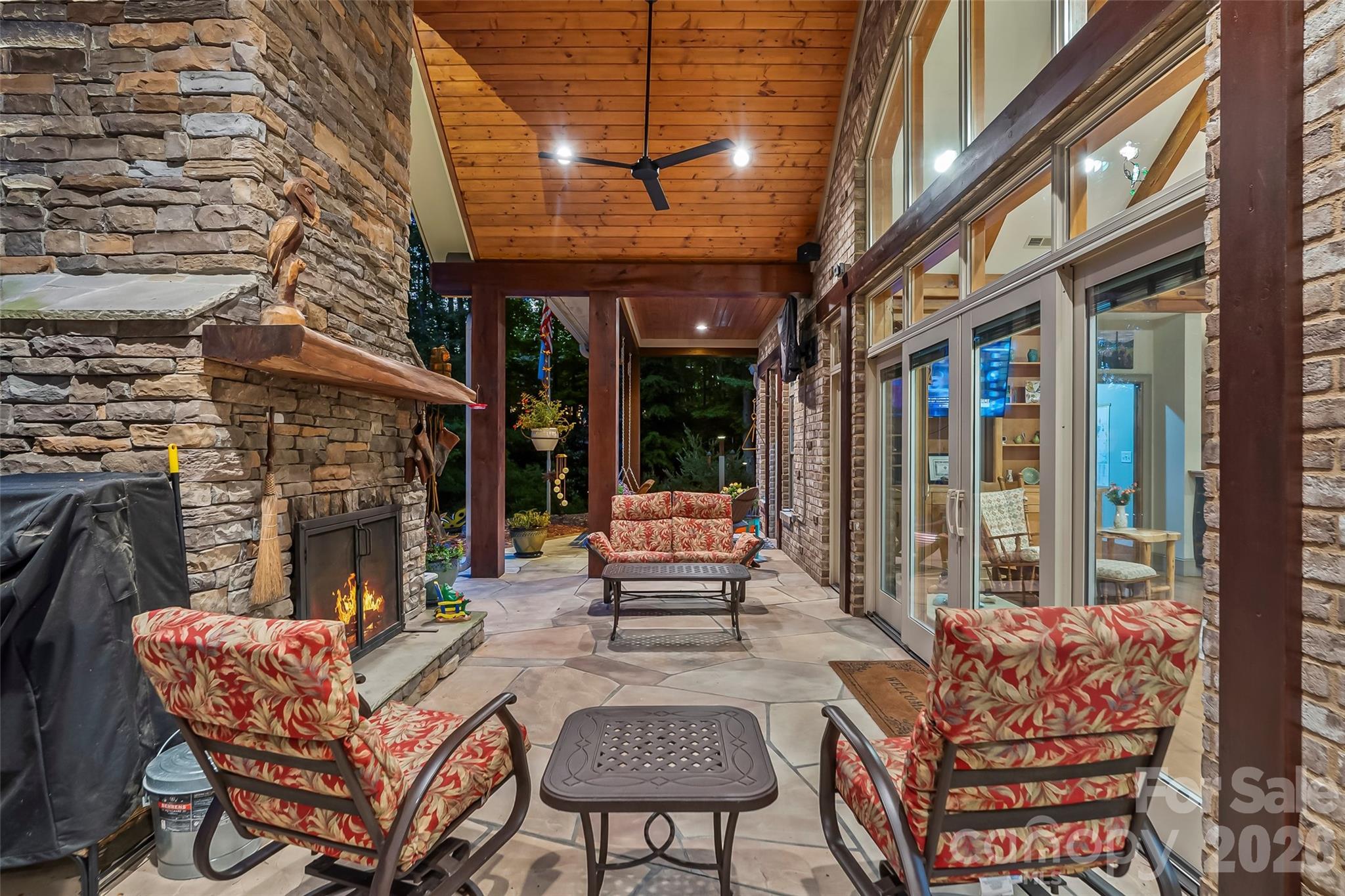 1313 High Trail Drive — Nebo