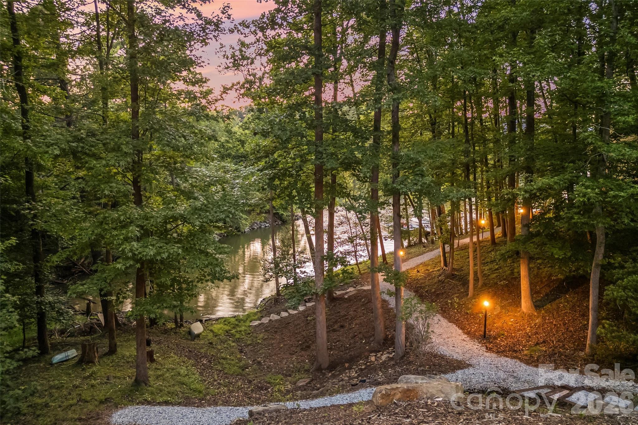 1313 High Trail Drive — Nebo