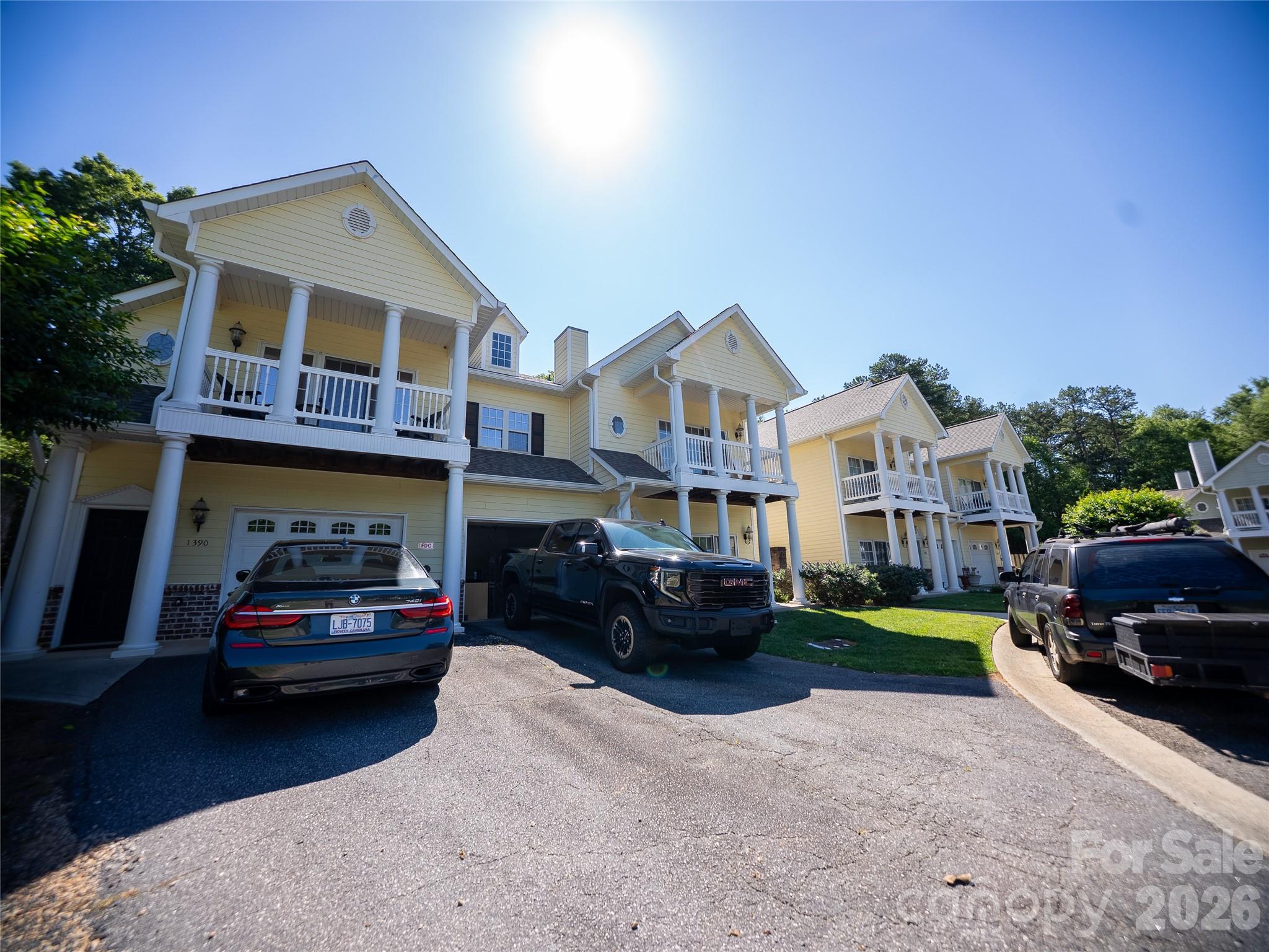 1392 21st Avenue NE — Hickory