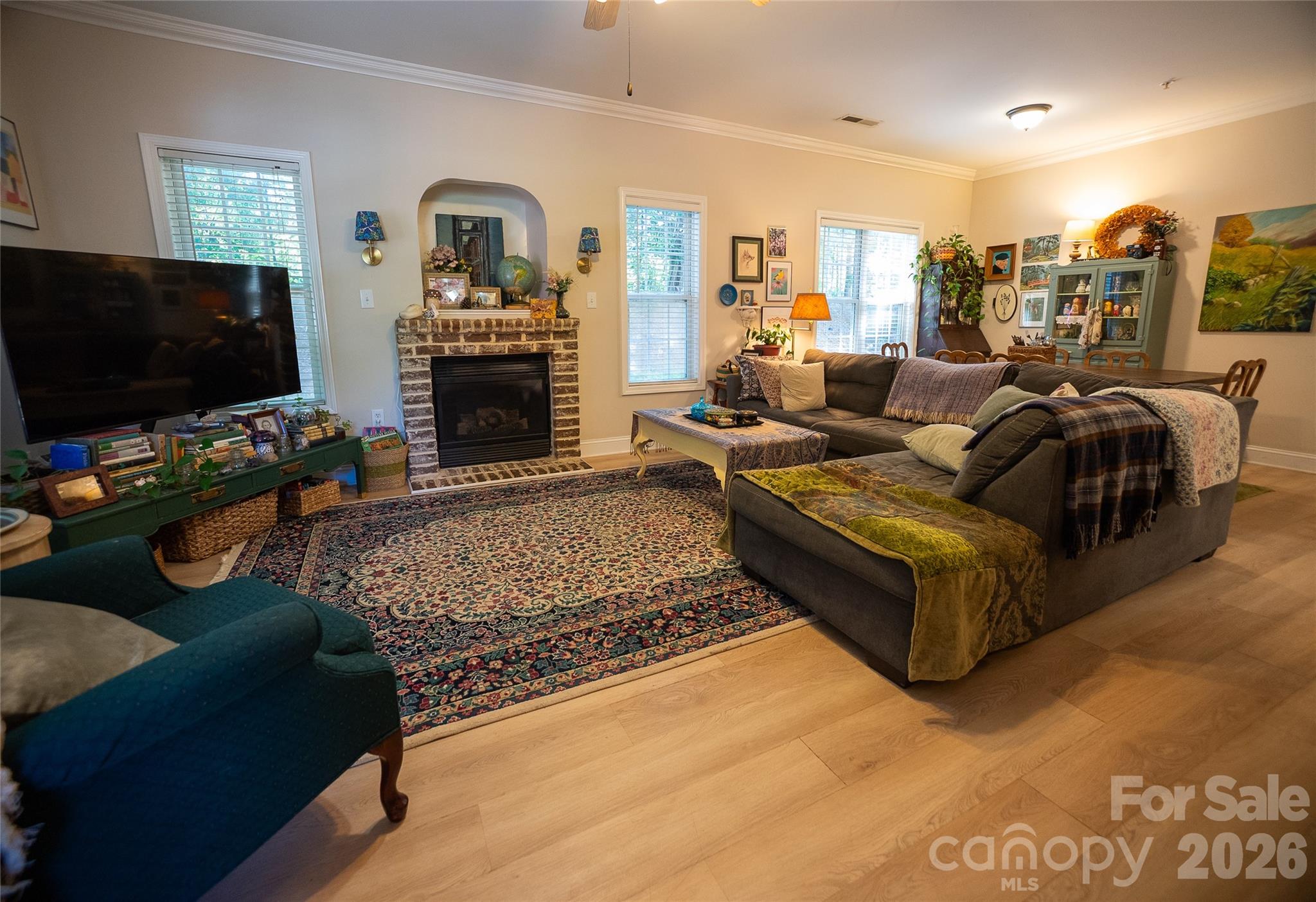 1392 21st Avenue NE — Hickory