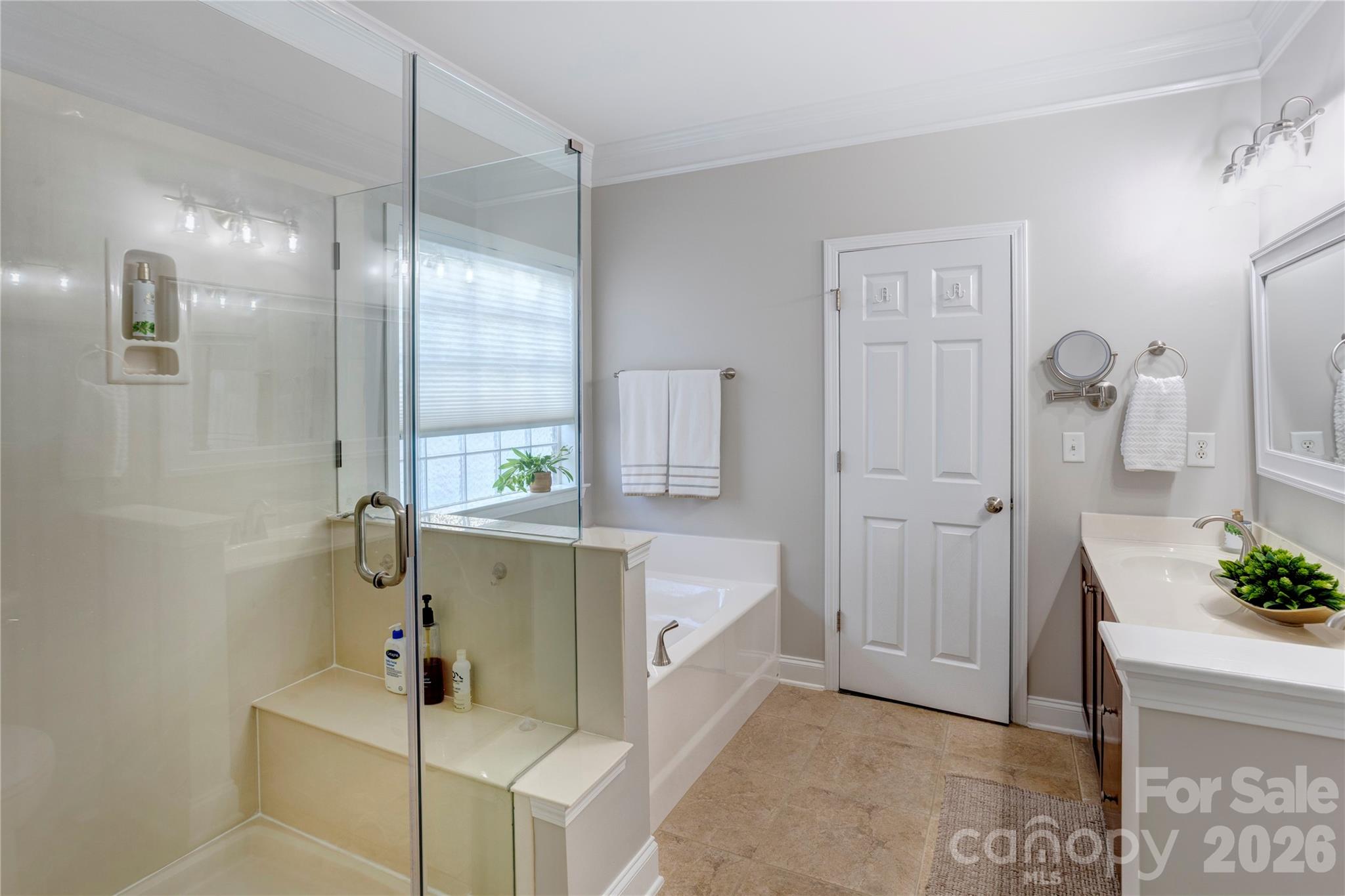 2663 Danbury Circle NW — Concord