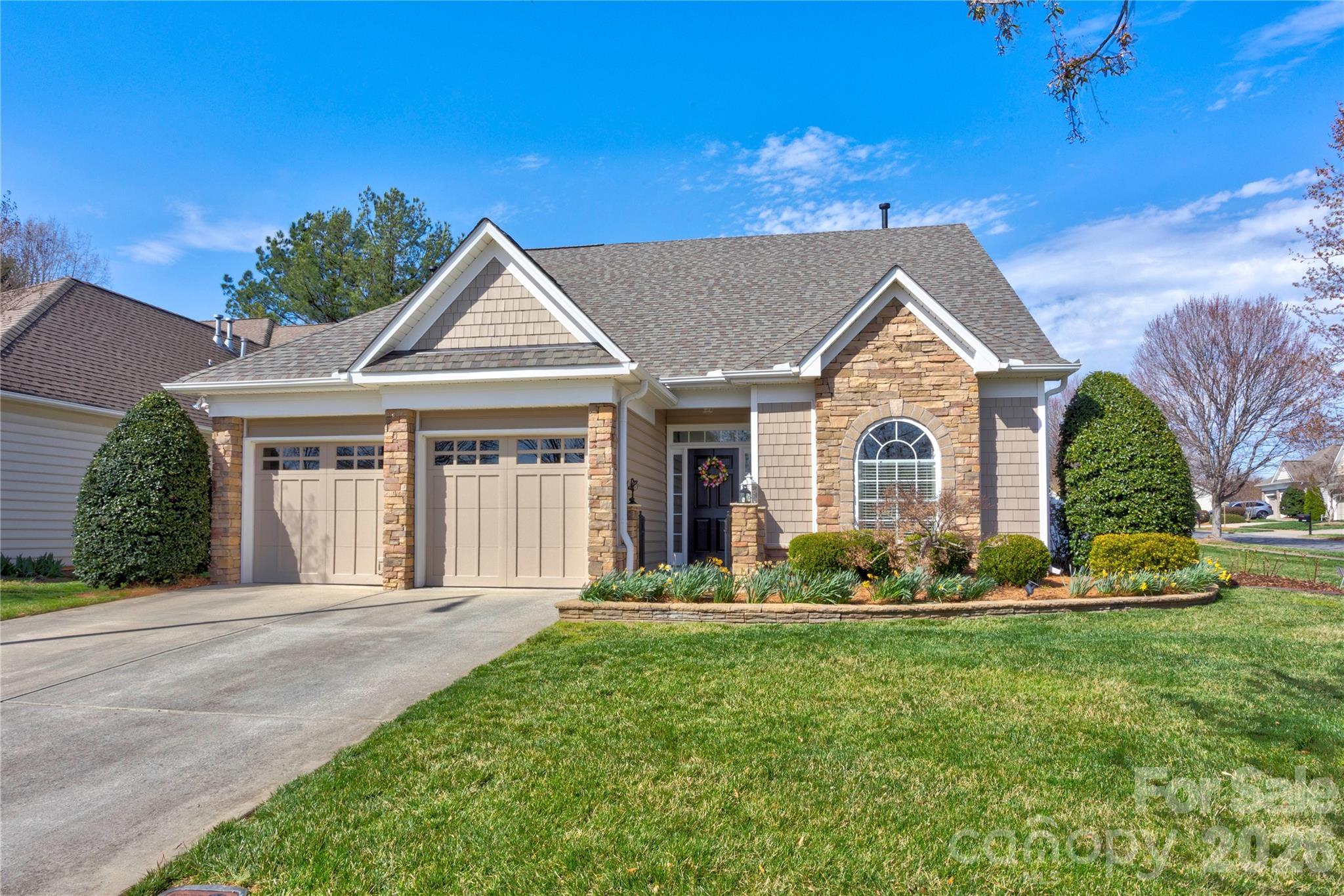 2663 Danbury Circle NW — Concord