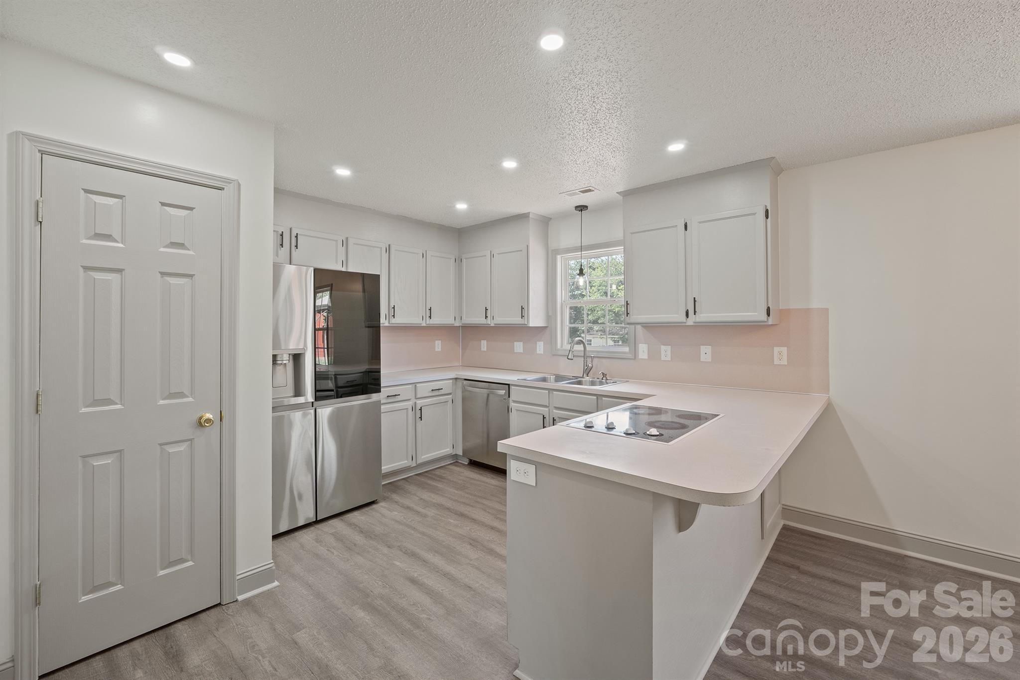 114 Glenwood Valley Drive — Harmony