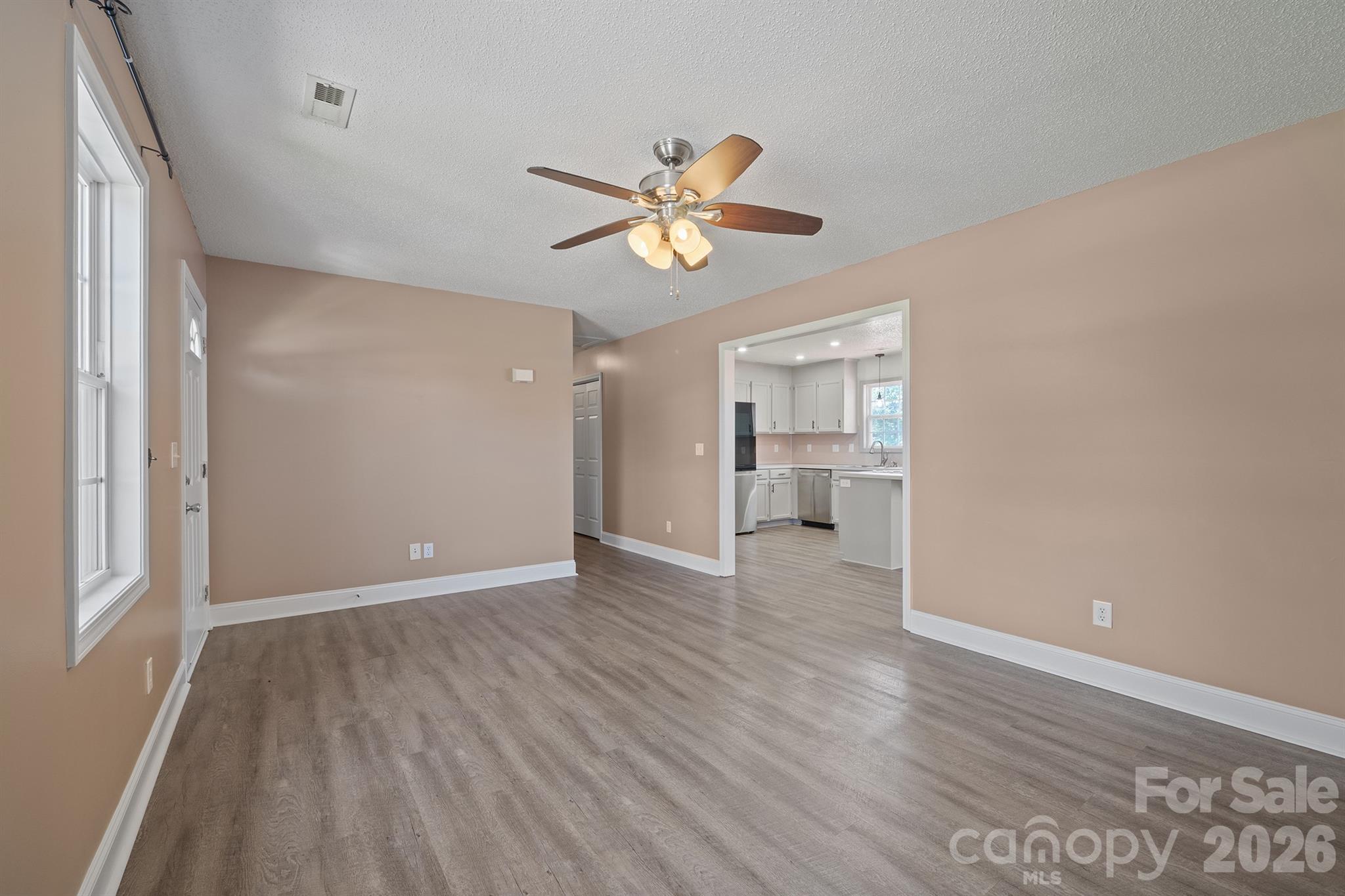 114 Glenwood Valley Drive — Harmony