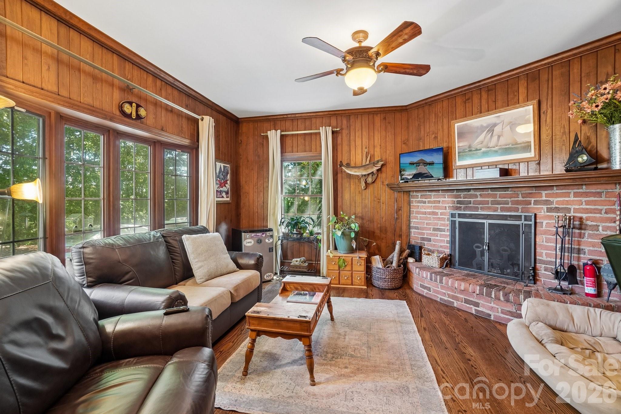 138 Woods End Road — Rutherfordton