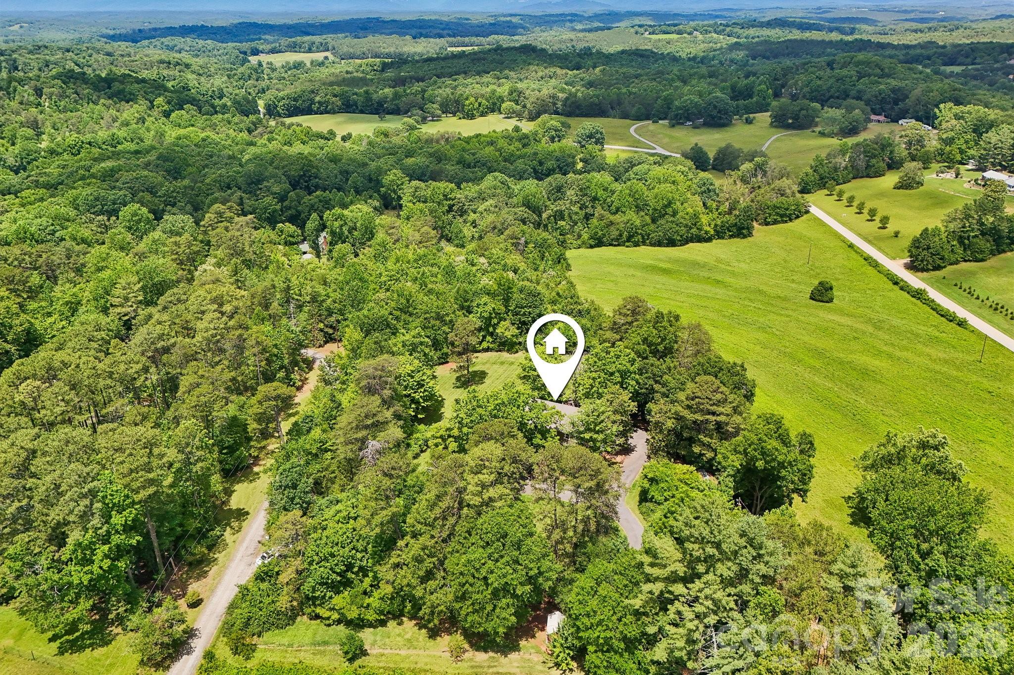 138 Woods End Road — Rutherfordton