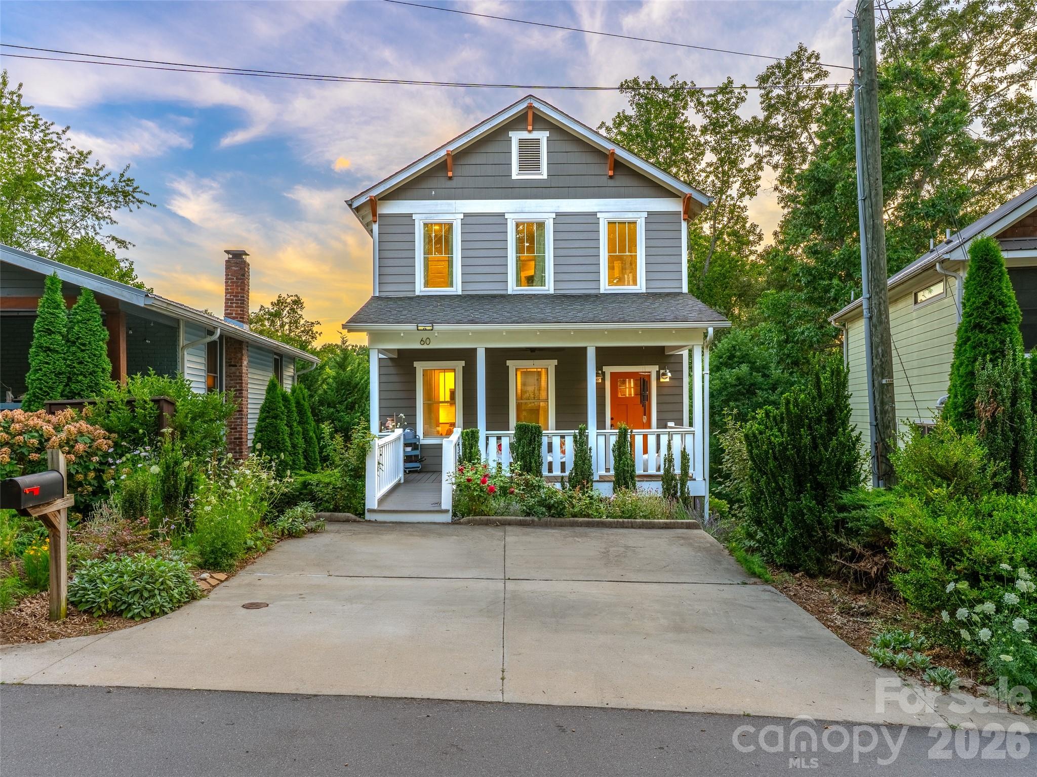 60 Mardell Circle — Asheville