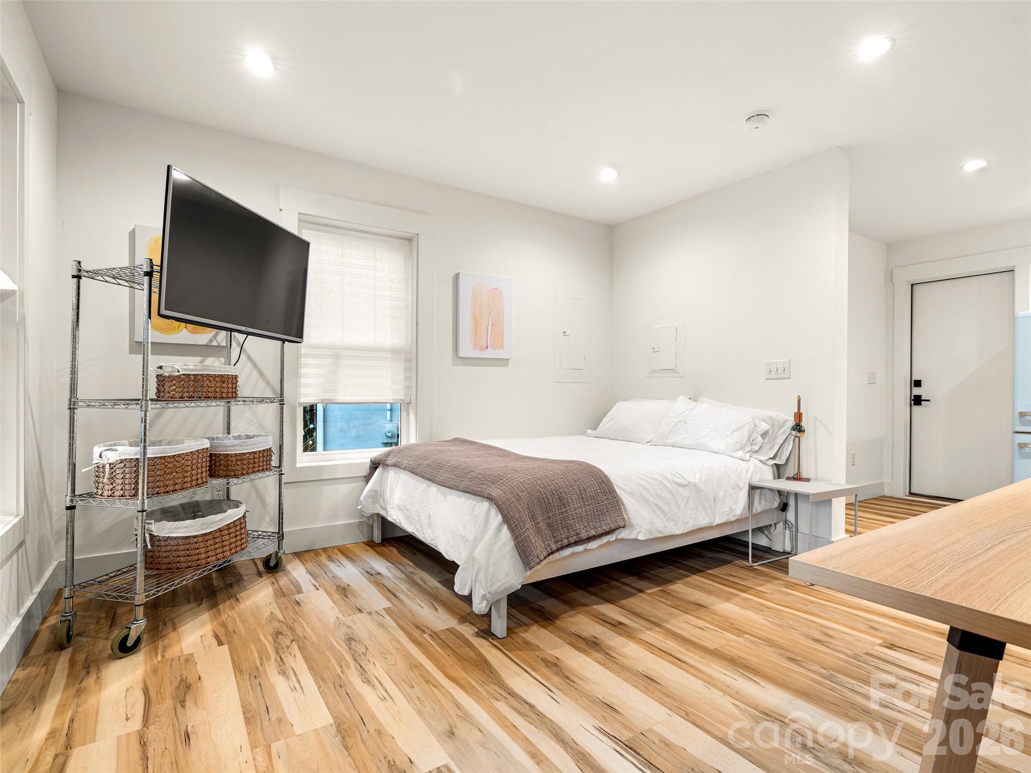 60 Mardell Circle — Asheville