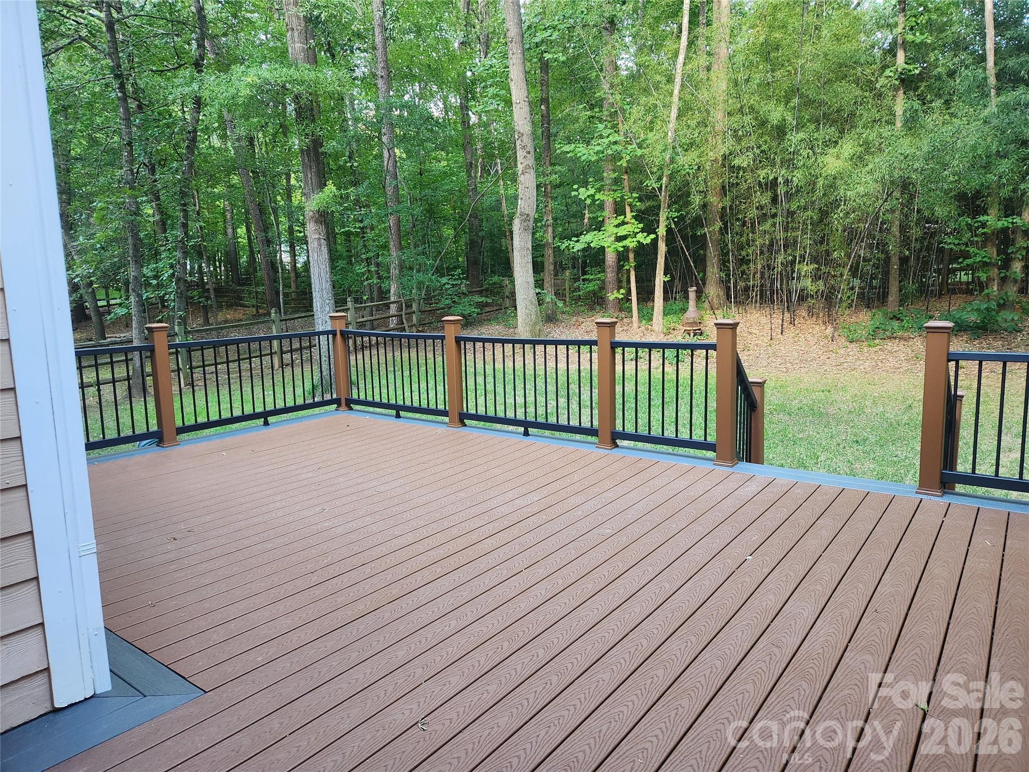 8920 Park Grove Street — Huntersville