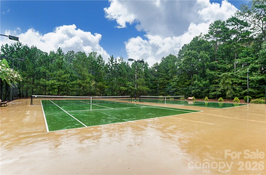 8920 Park Grove Street — Huntersville